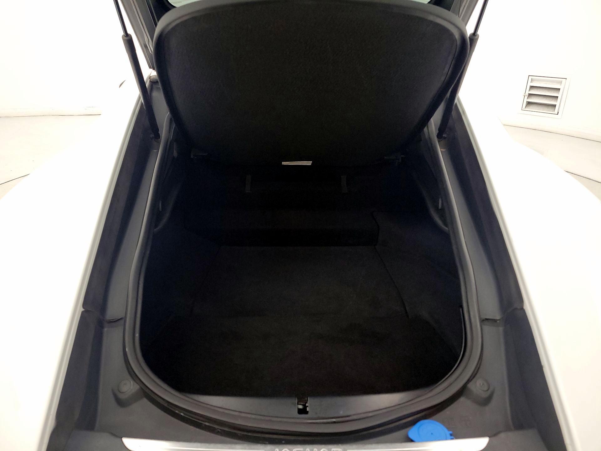 Thumbnail: 2020 Jaguar F-Type - 20