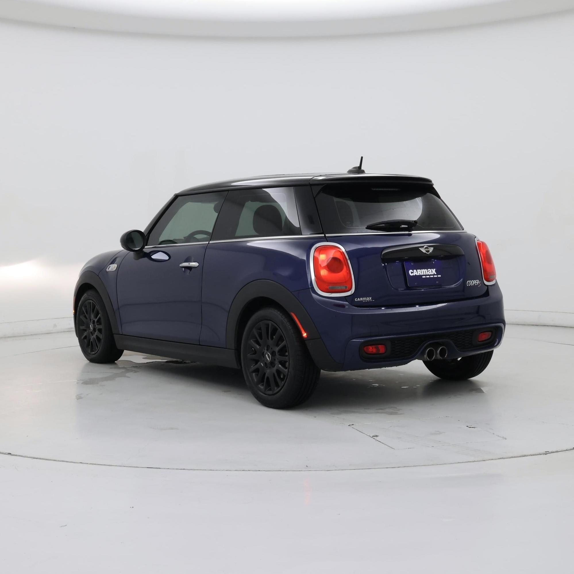 Thumbnail: 2016 MINI Cooper Hardtop - 2