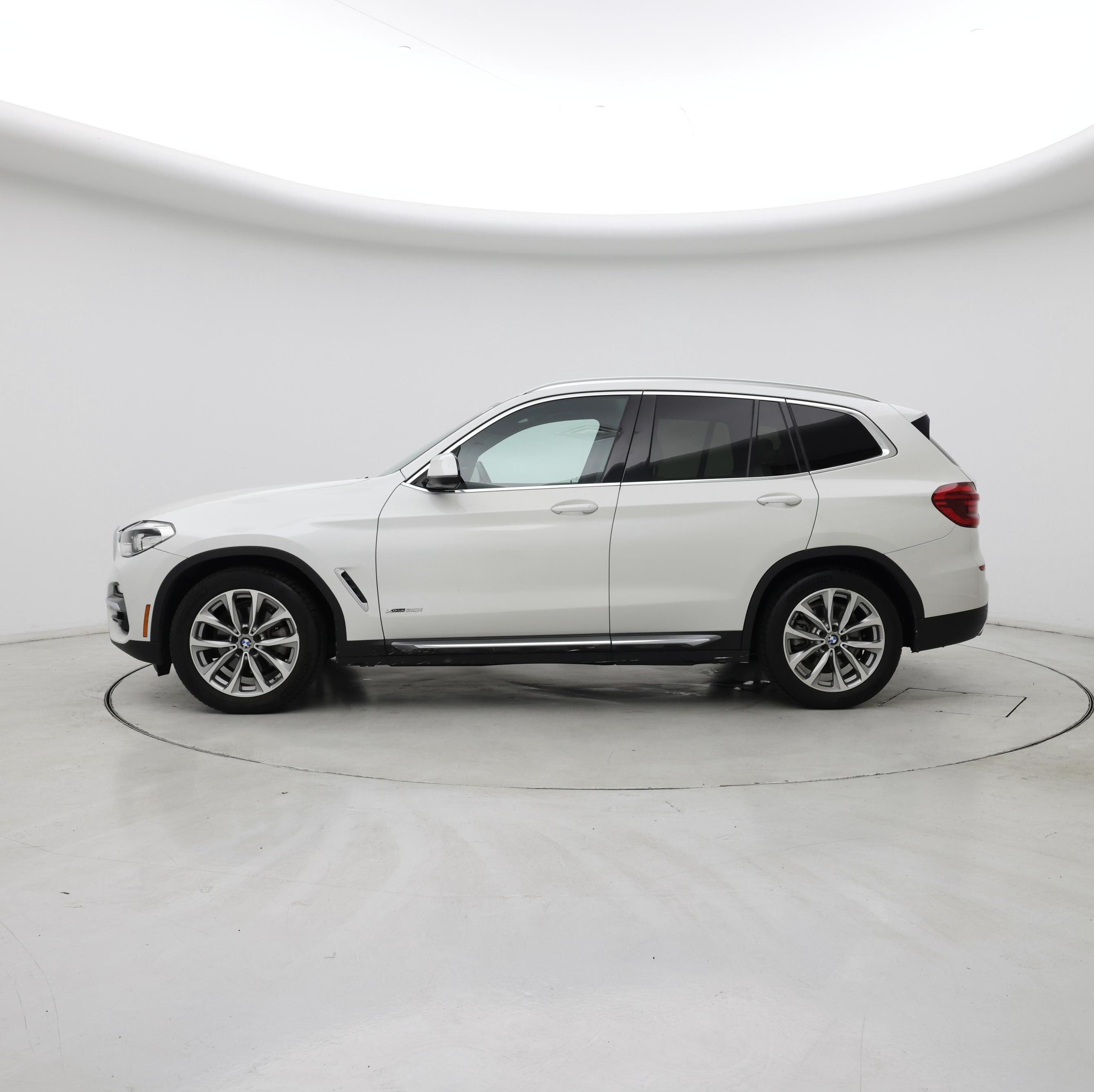 Thumbnail: 2018 BMW X3 - 3