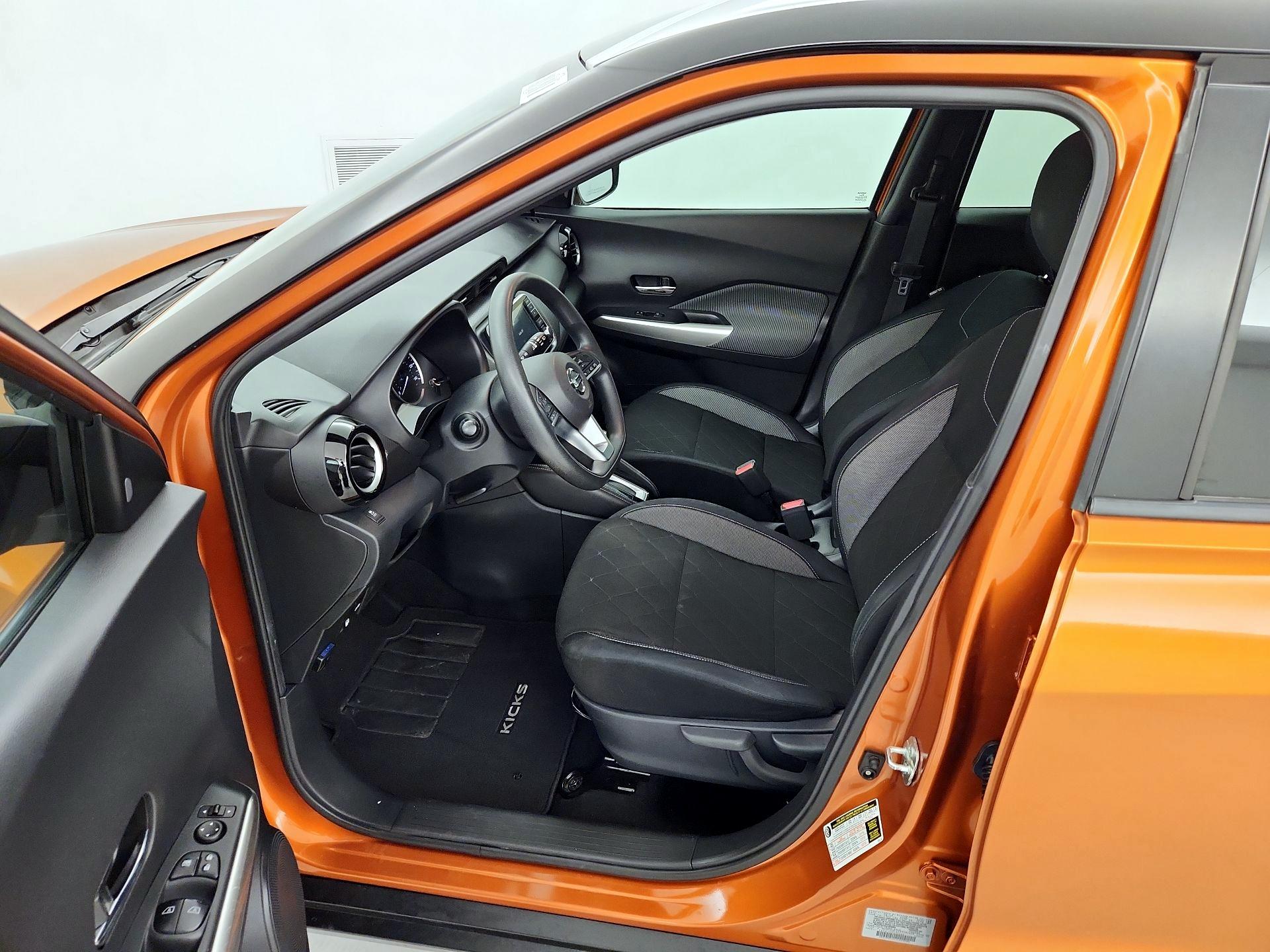 Thumbnail: 2018 Nissan Kicks - 11