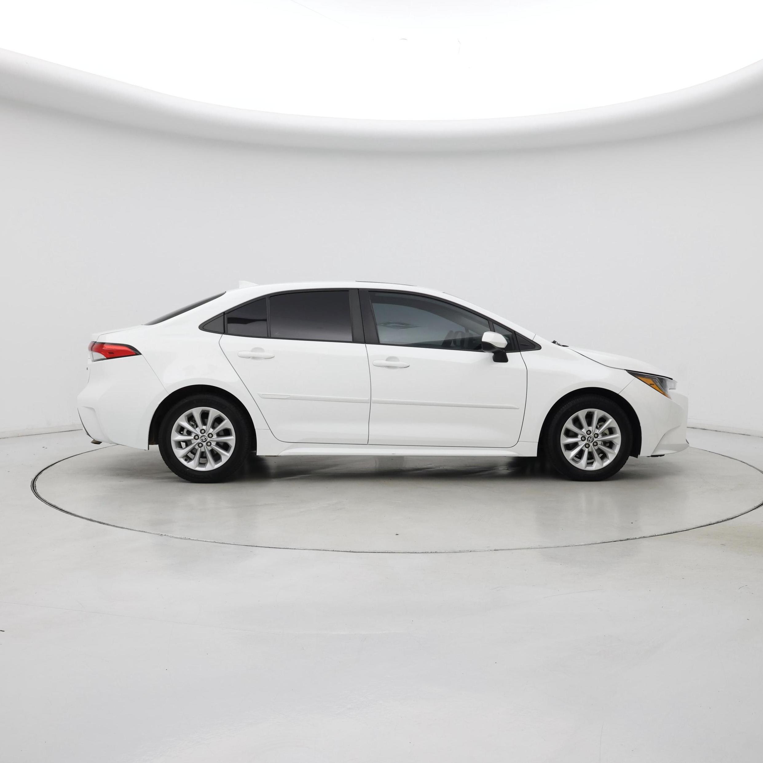 Thumbnail: 2022 Toyota Corolla - 7