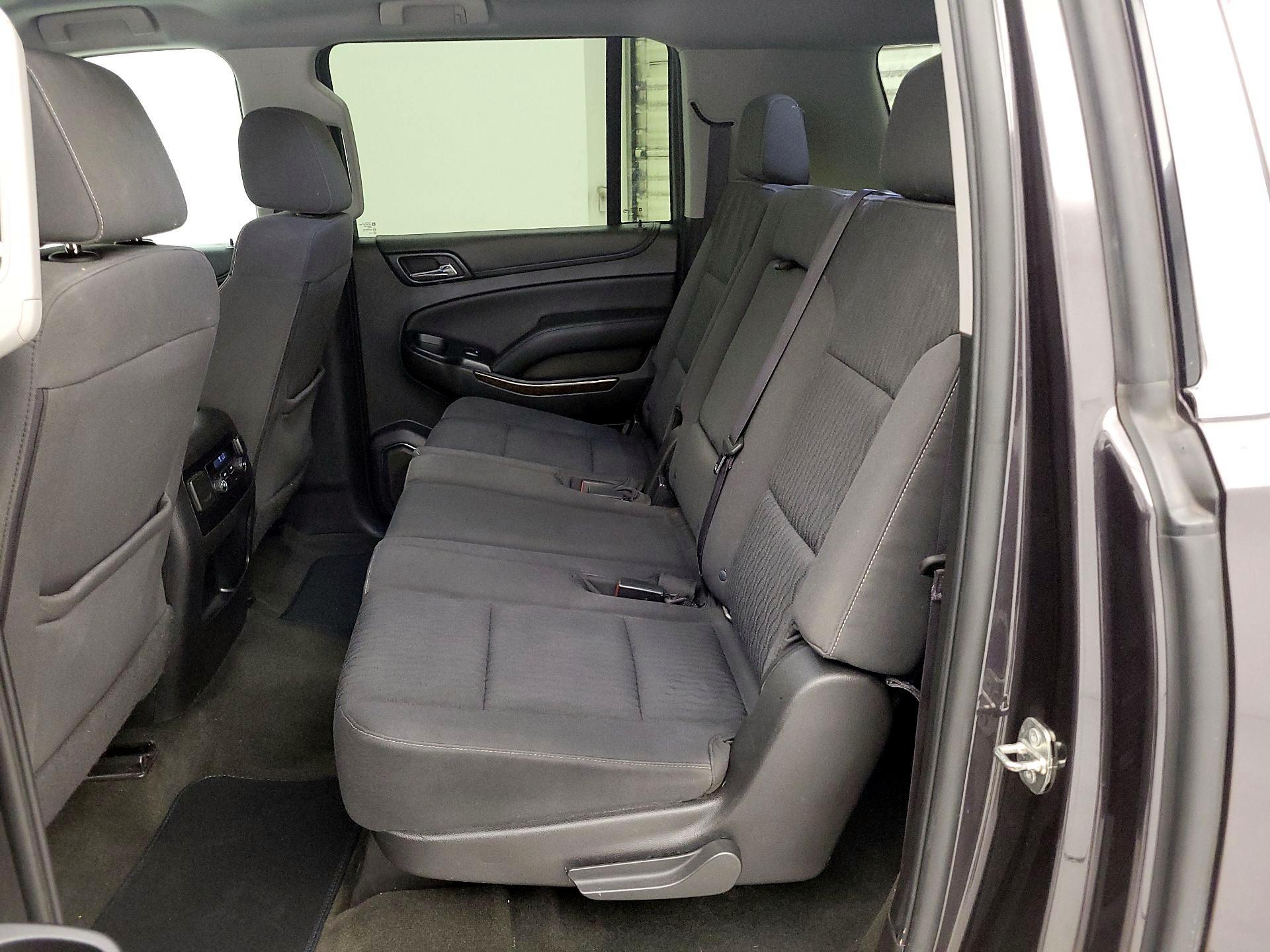 Thumbnail: 2016 Chevrolet Suburban - 19