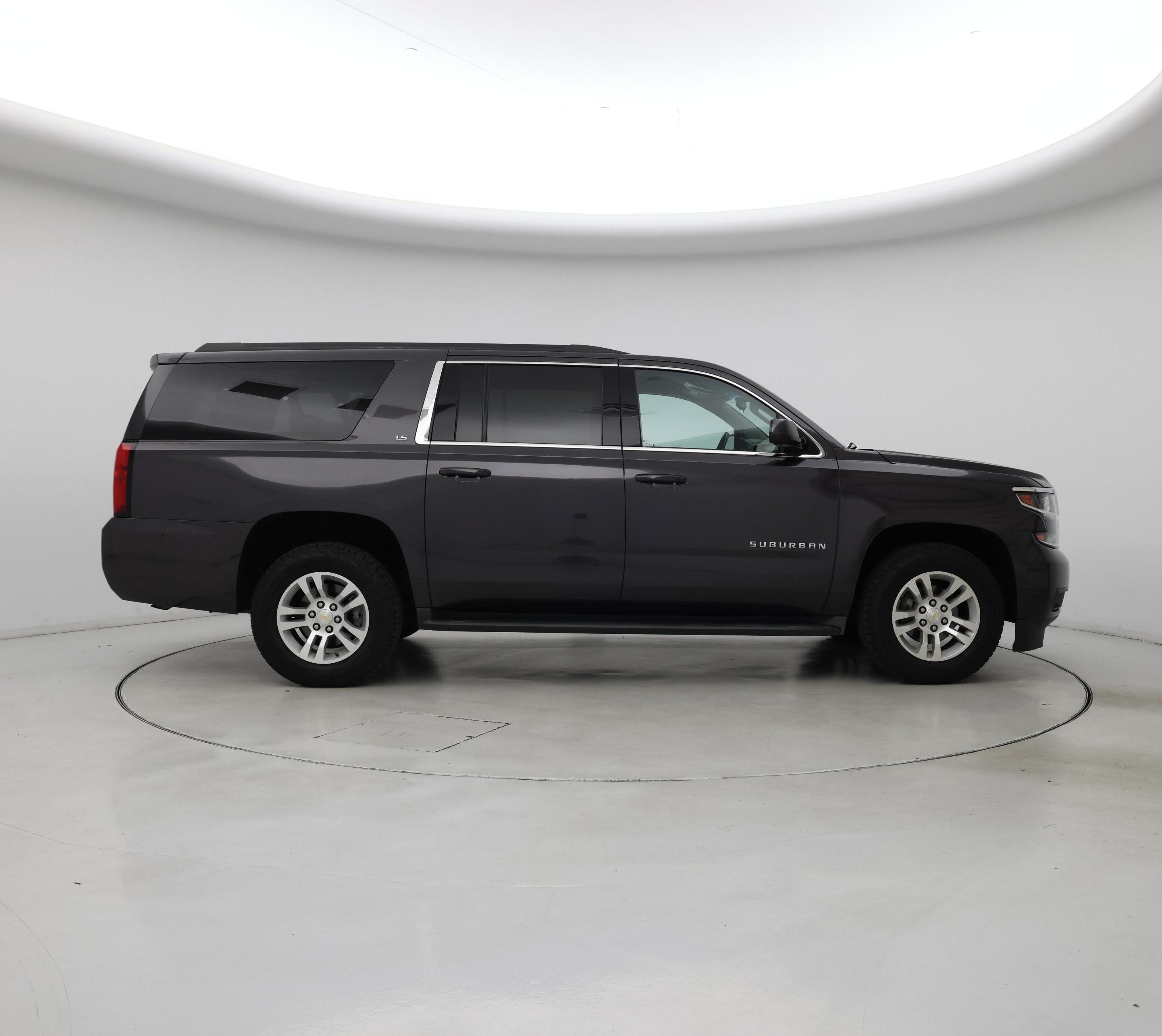 Thumbnail: 2016 Chevrolet Suburban - 7