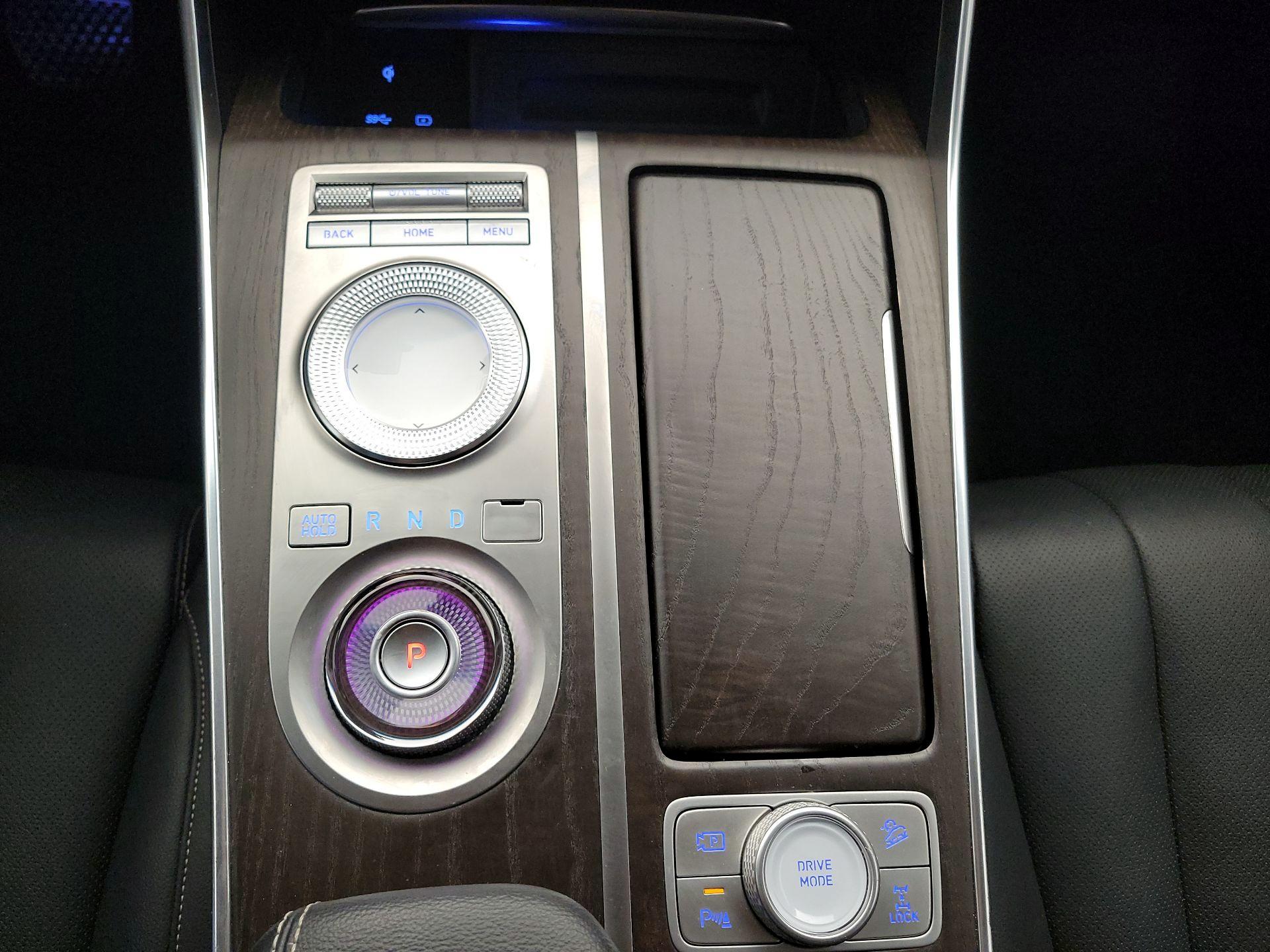 Thumbnail: 2021 Genesis GV80 - 18