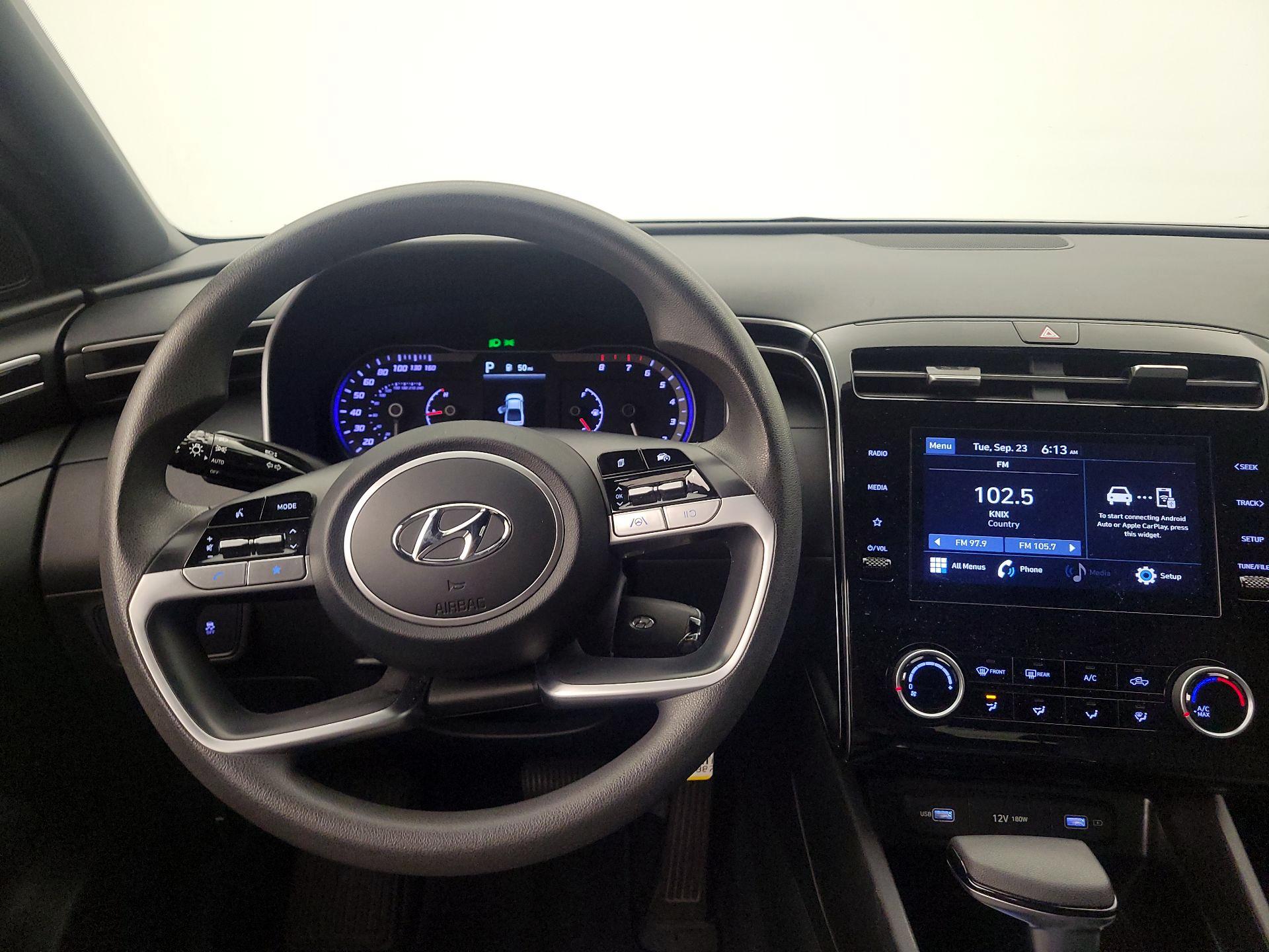 Thumbnail: 2023 Hyundai Santa Cruz - 10