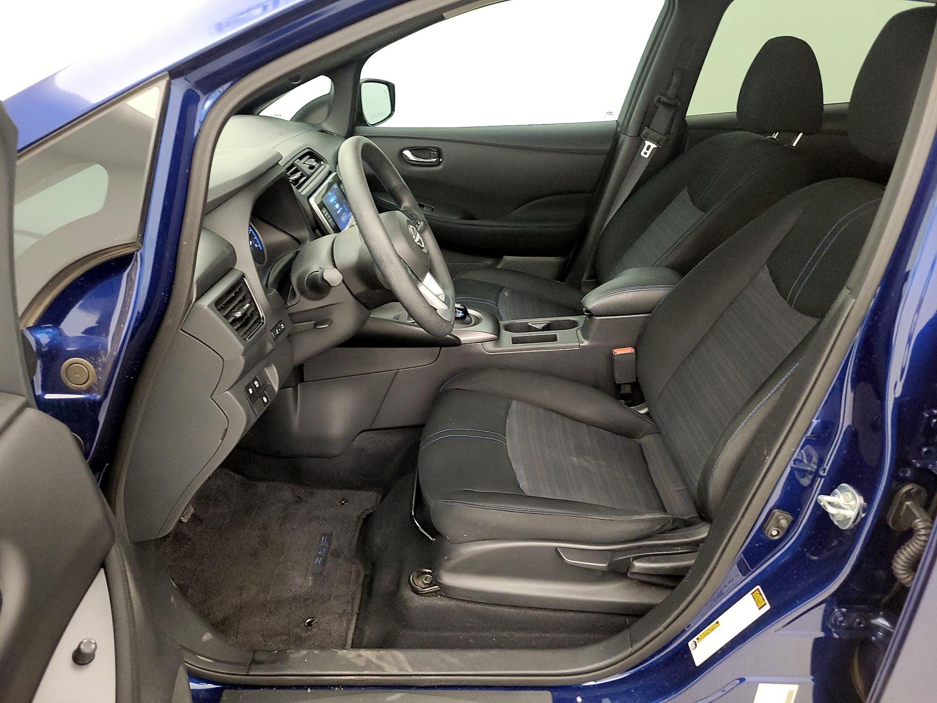 Thumbnail: 2023 Nissan Leaf - 11