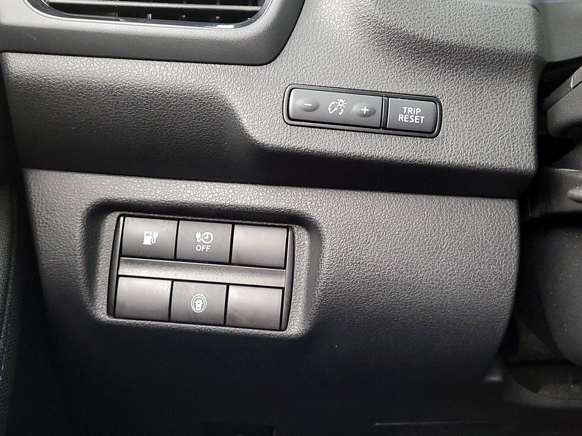 Thumbnail: 2023 Nissan Leaf - 13
