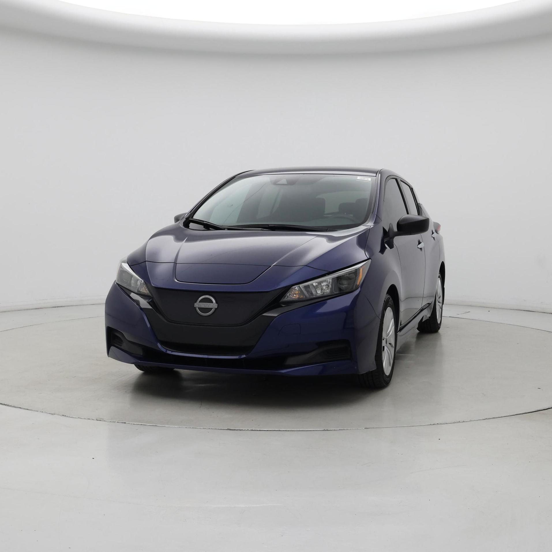 Thumbnail: 2023 Nissan Leaf - 4