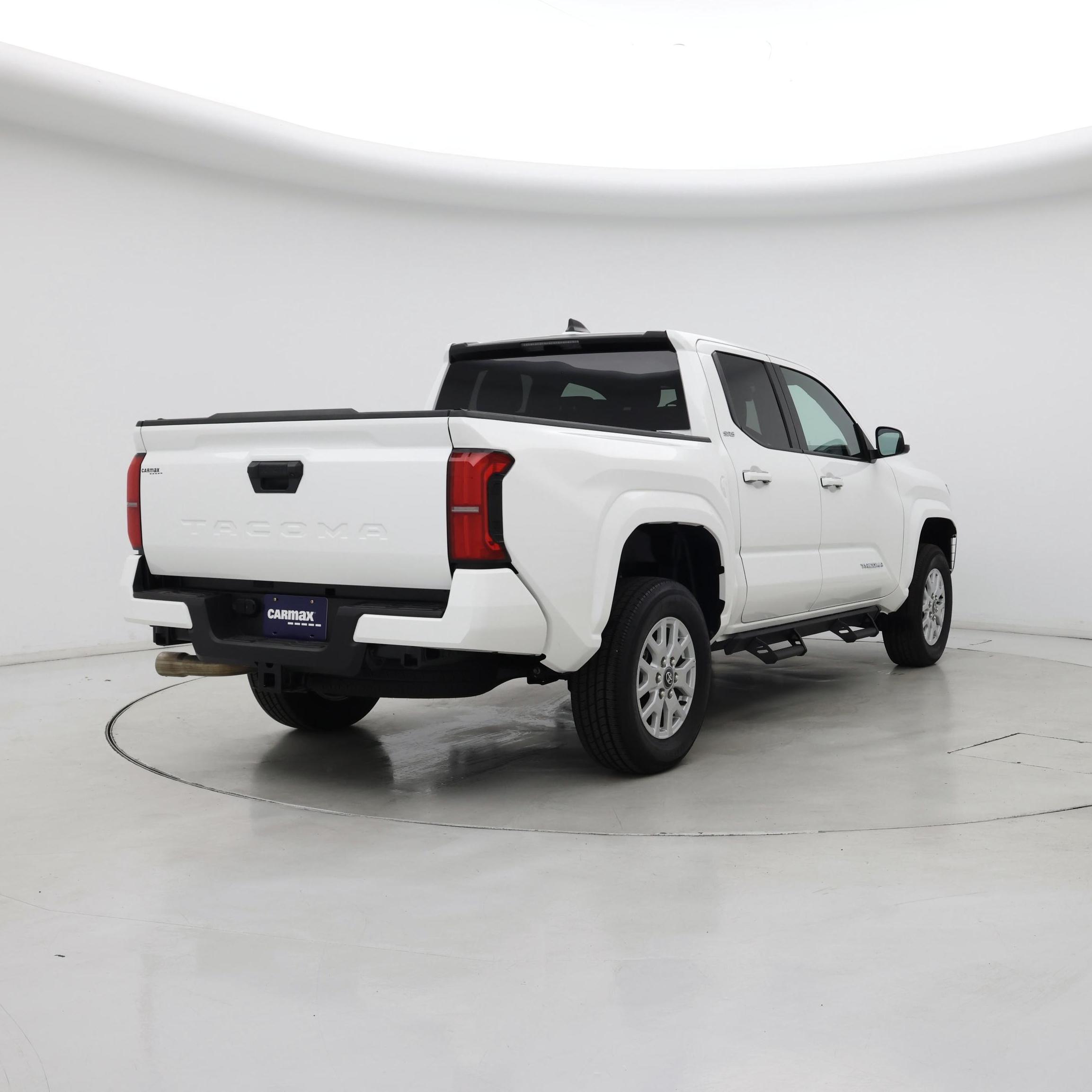 Thumbnail: 2025 Toyota Tacoma - 8