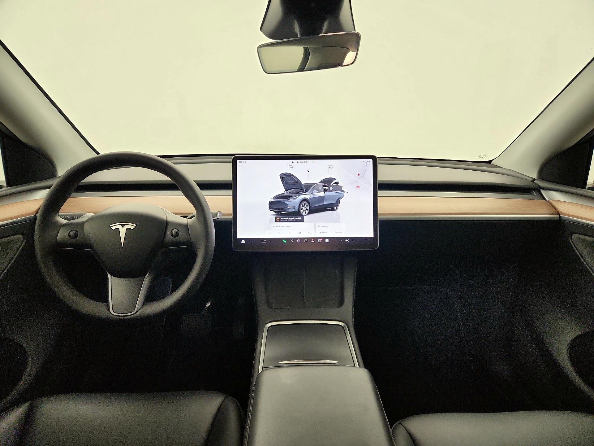 Thumbnail: 2023 Tesla Model Y - 9
