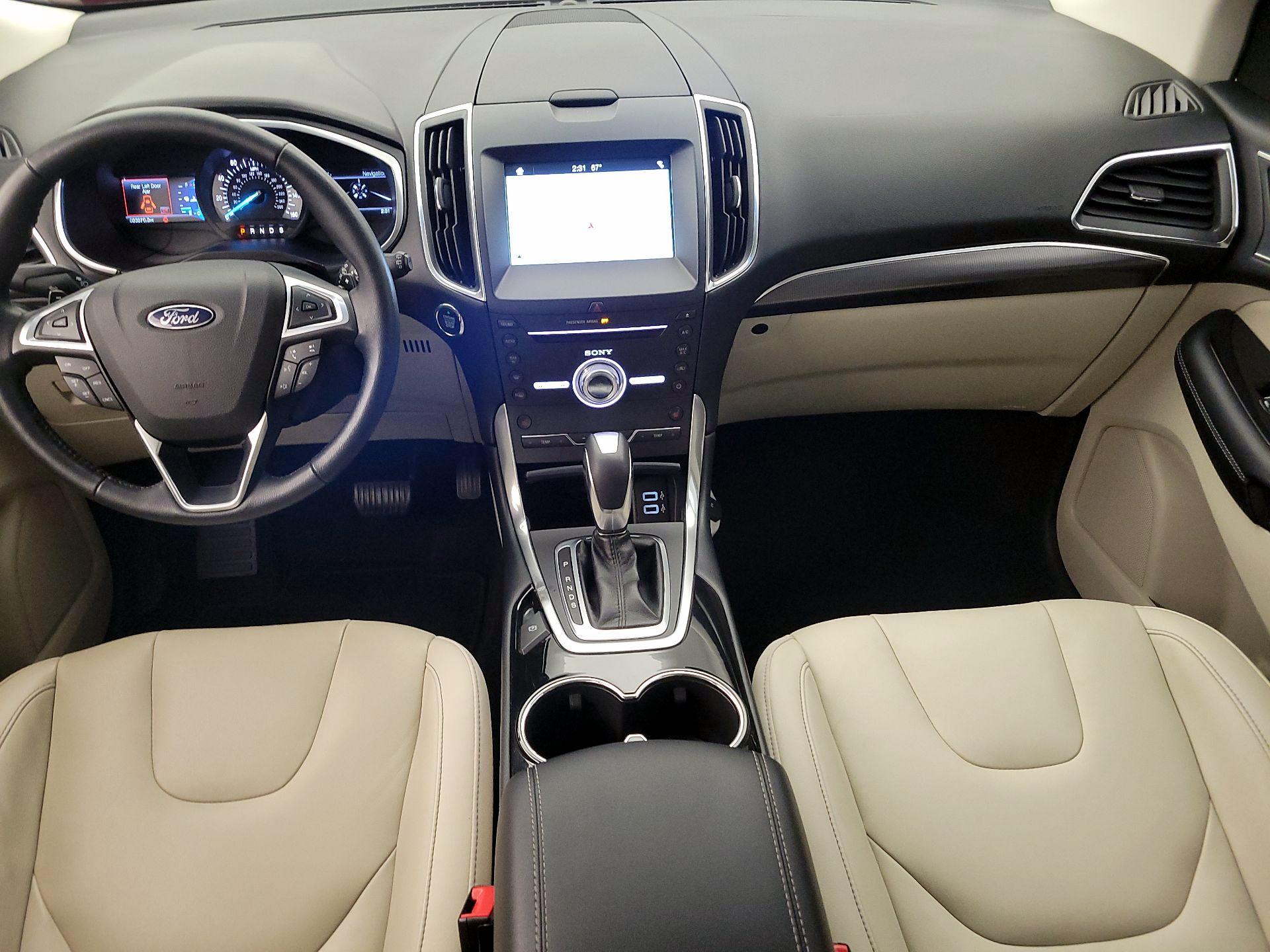 Thumbnail: 2017 Ford Edge - 9