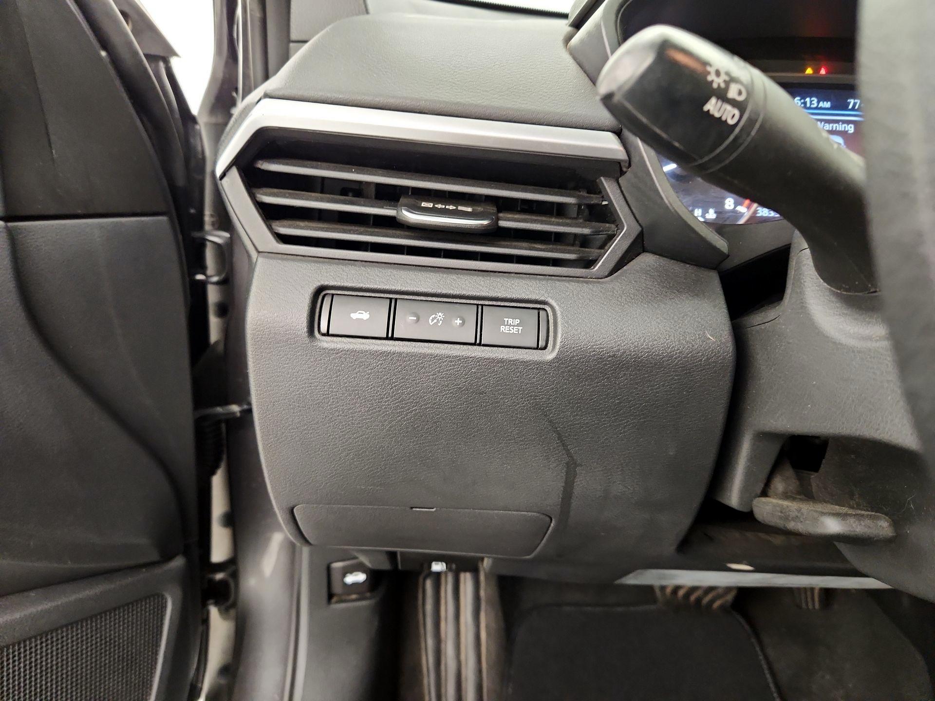 Thumbnail: 2022 Nissan Altima - 13