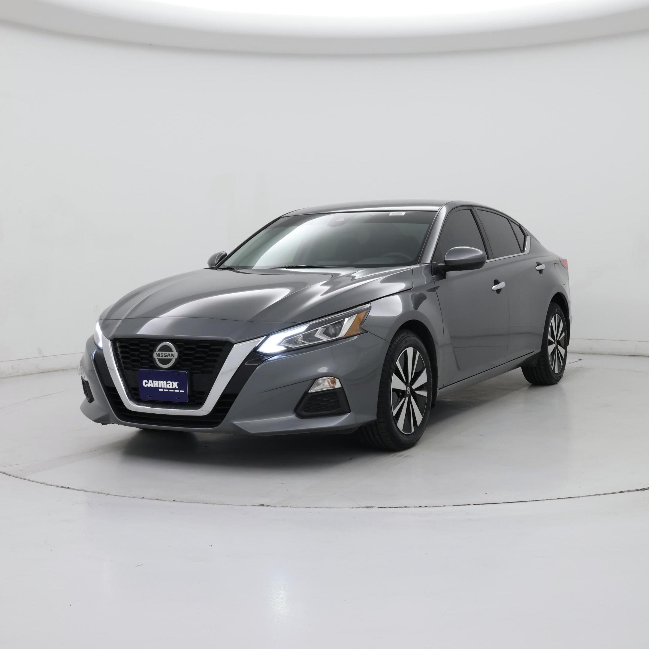 Thumbnail: 2022 Nissan Altima - 4