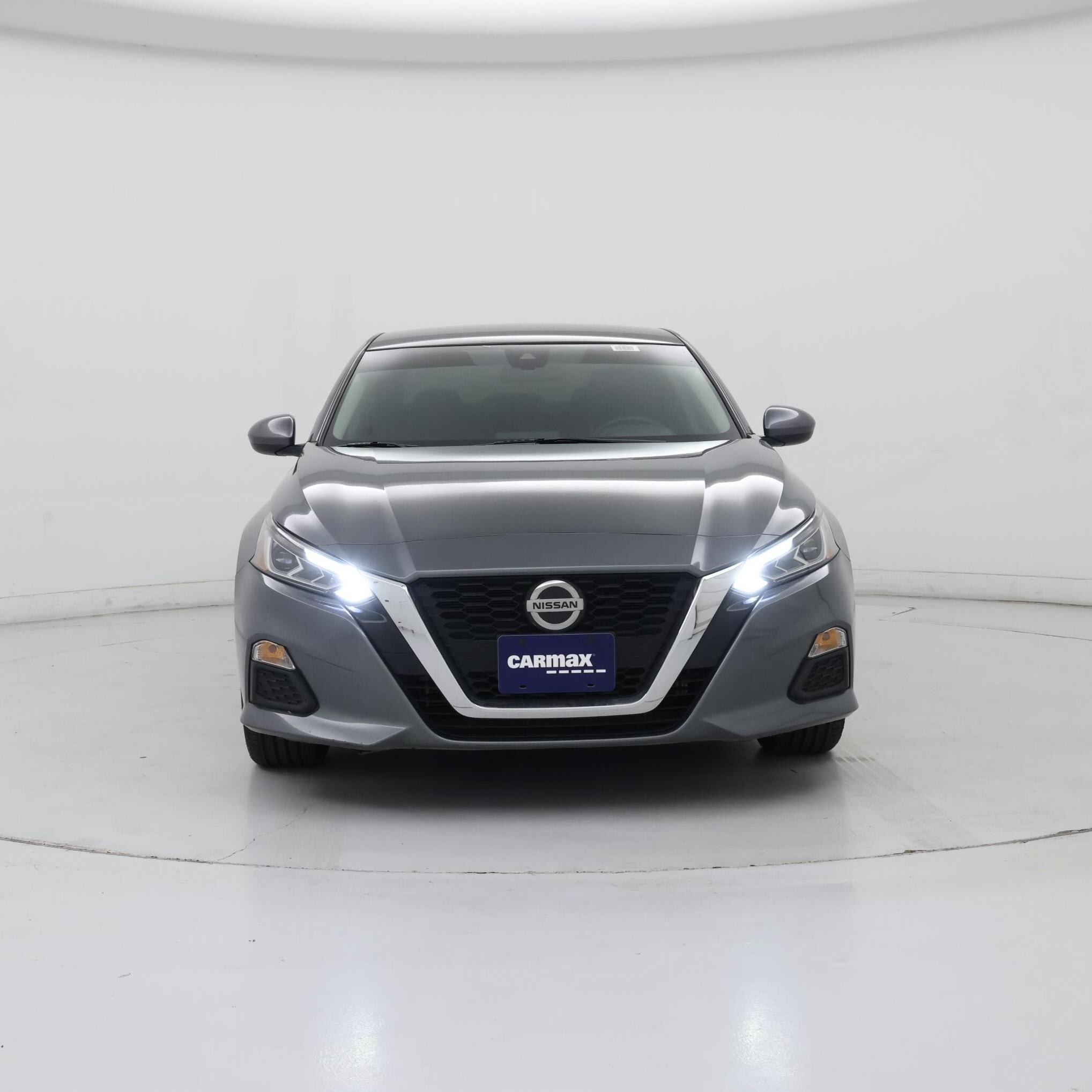 Thumbnail: 2022 Nissan Altima - 5