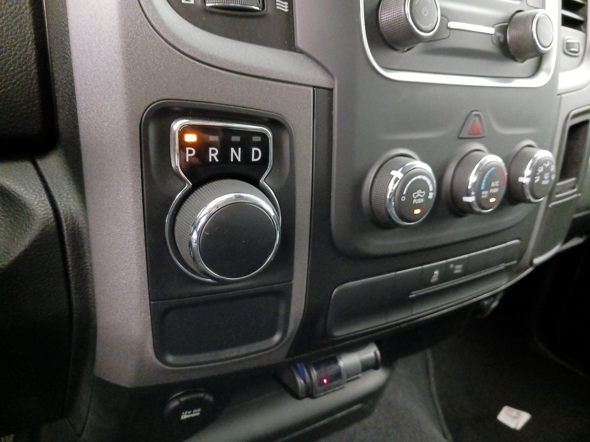 Thumbnail: 2021 RAM 1500 Classic - 17