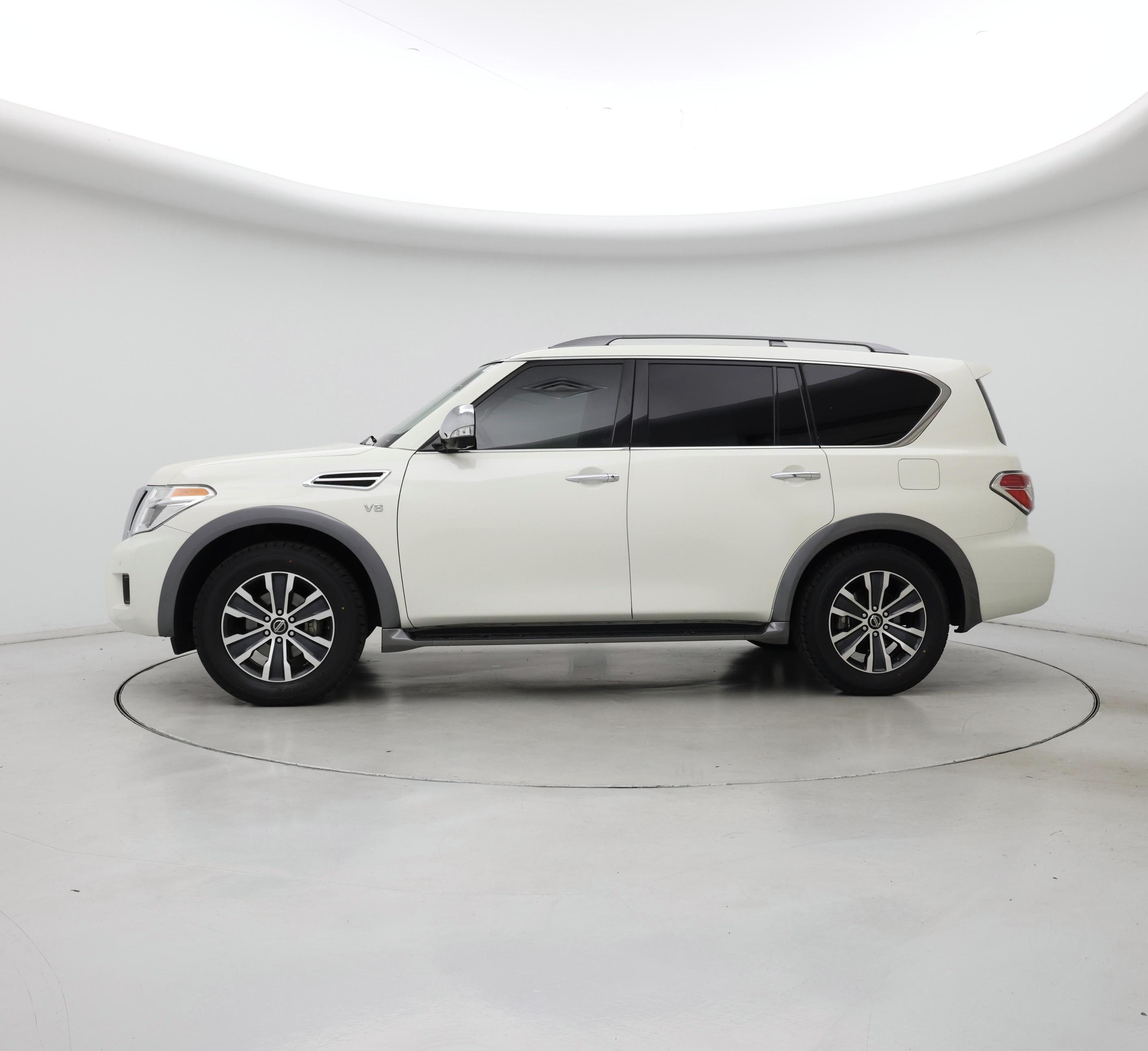 Thumbnail: 2020 Nissan Armada - 3