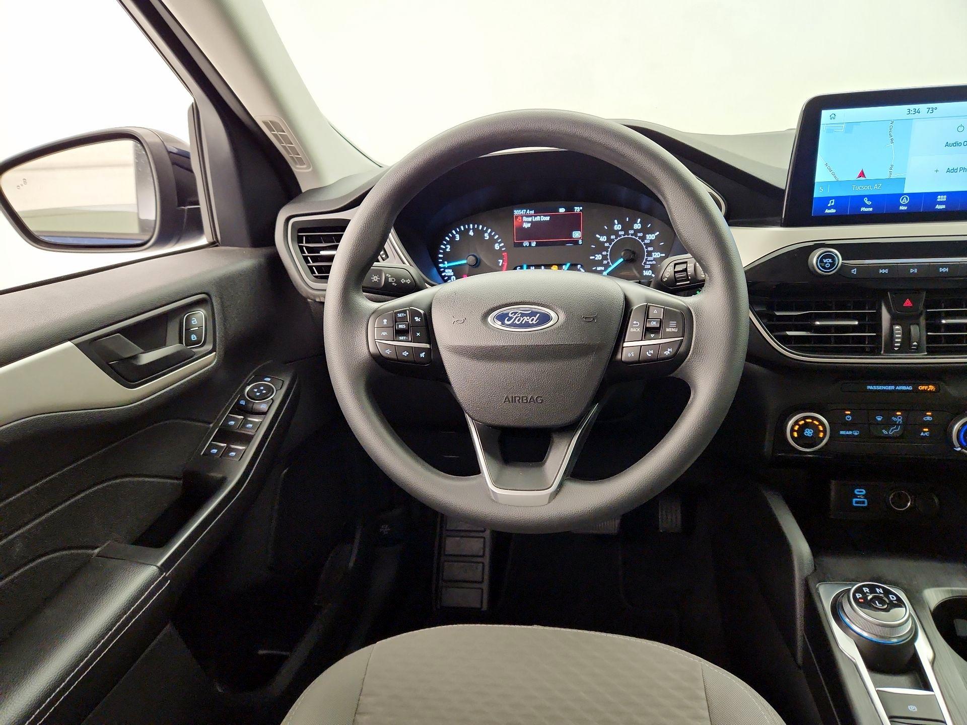 Thumbnail: 2022 Ford Escape - 10