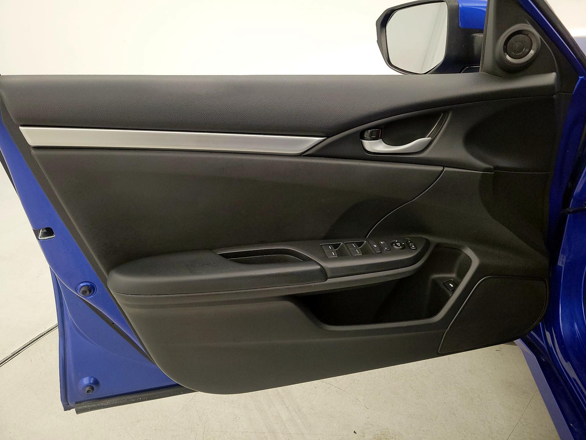 Thumbnail: 2020 Honda Civic - 12