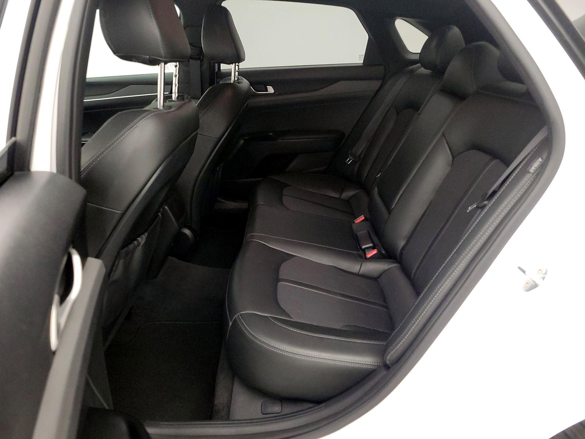 Thumbnail: 2021 Kia K5 - 19