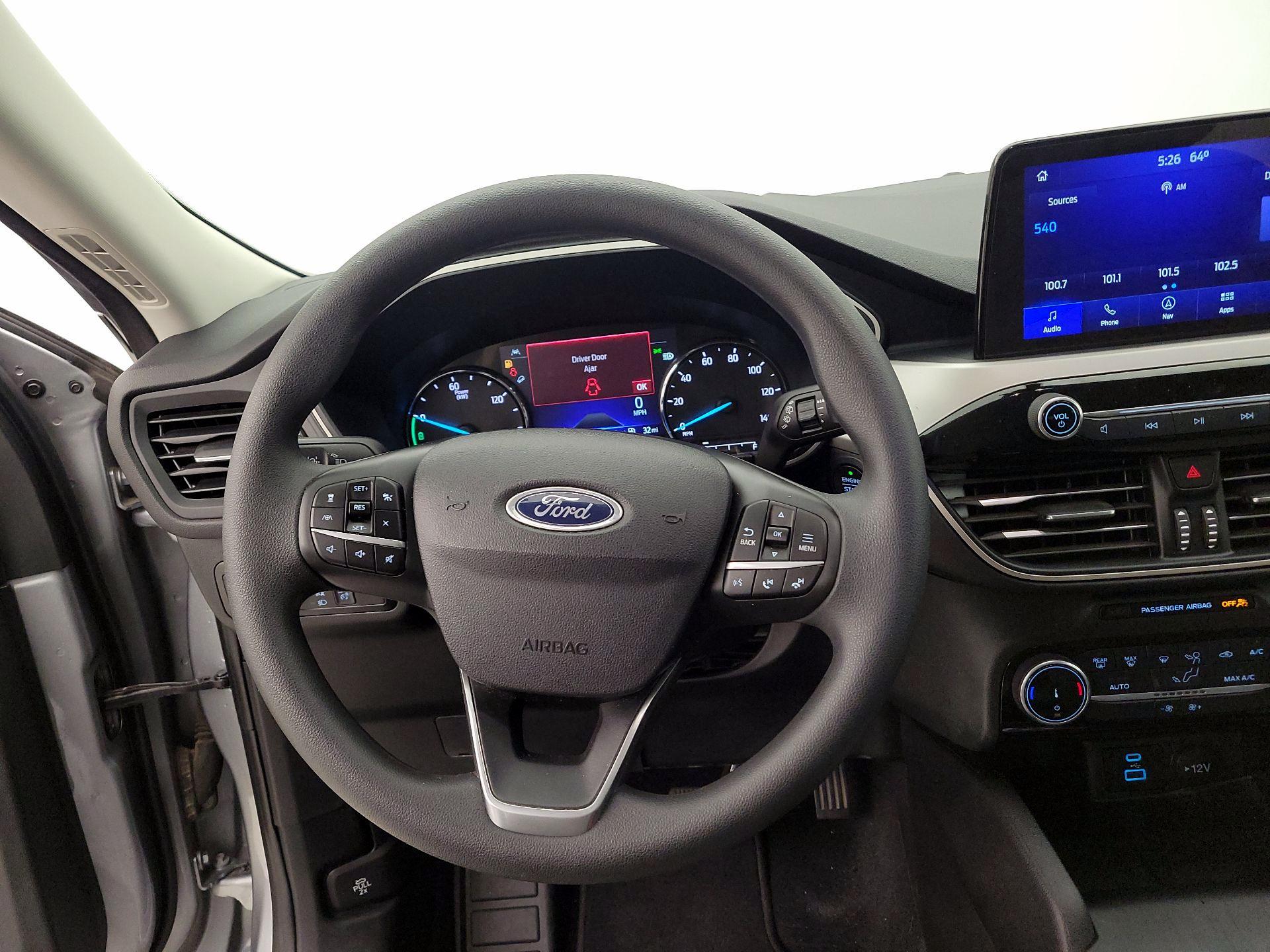 Thumbnail: 2022 Ford Escape - 10