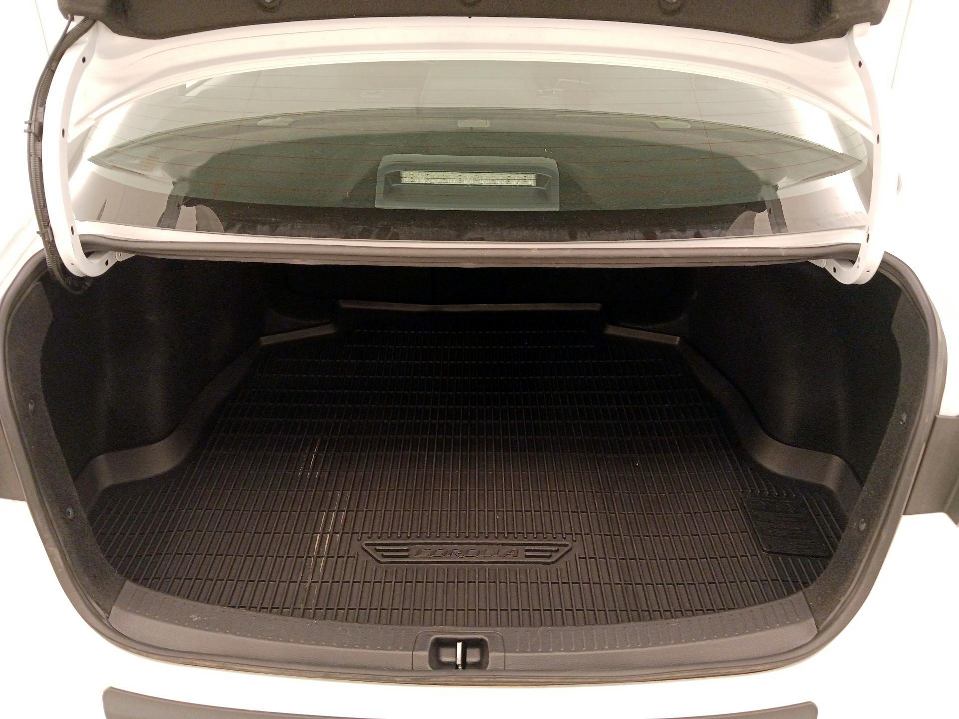 Thumbnail: 2023 Toyota Corolla - 20