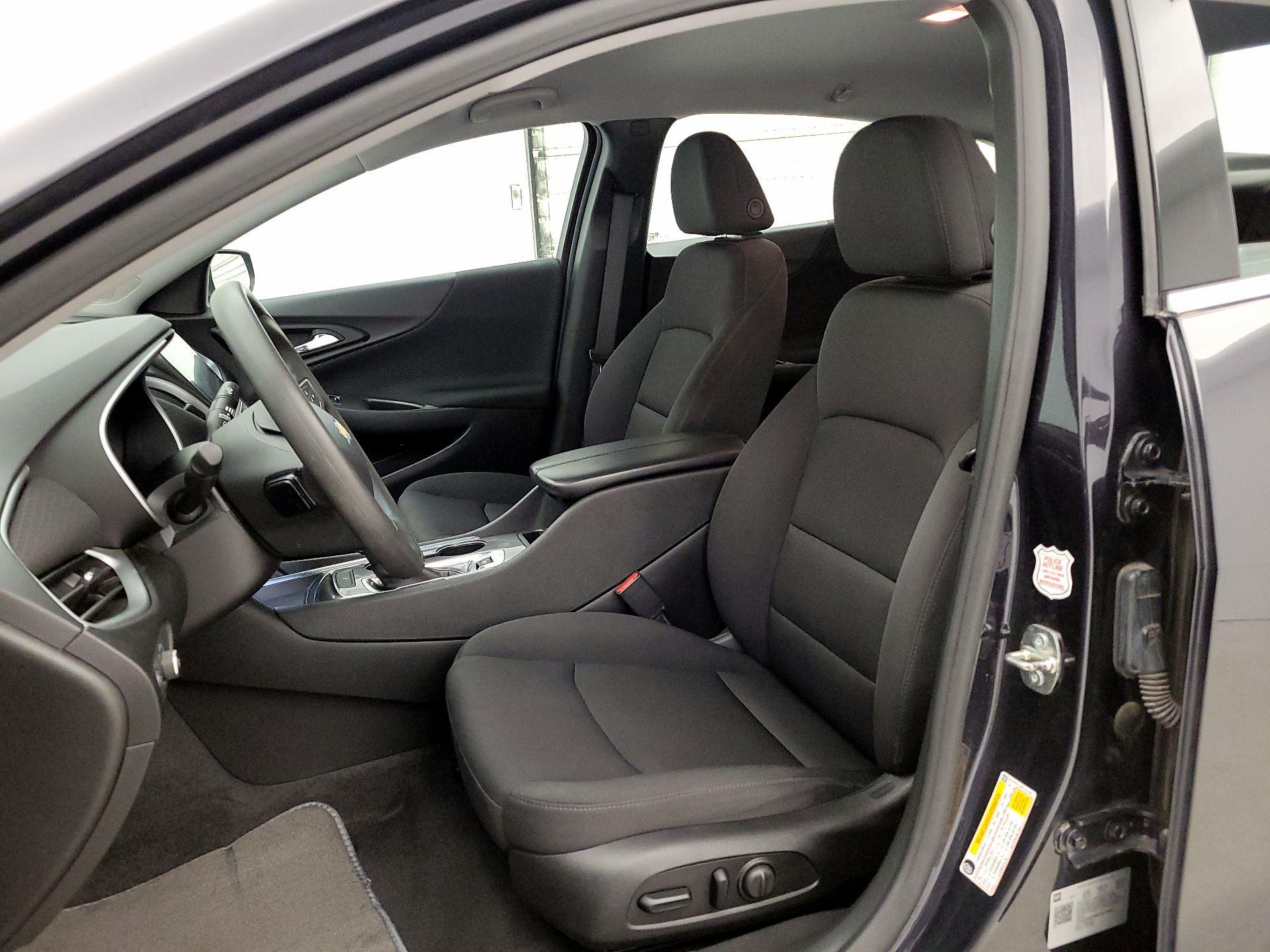 Thumbnail: 2023 Chevrolet Malibu - 11