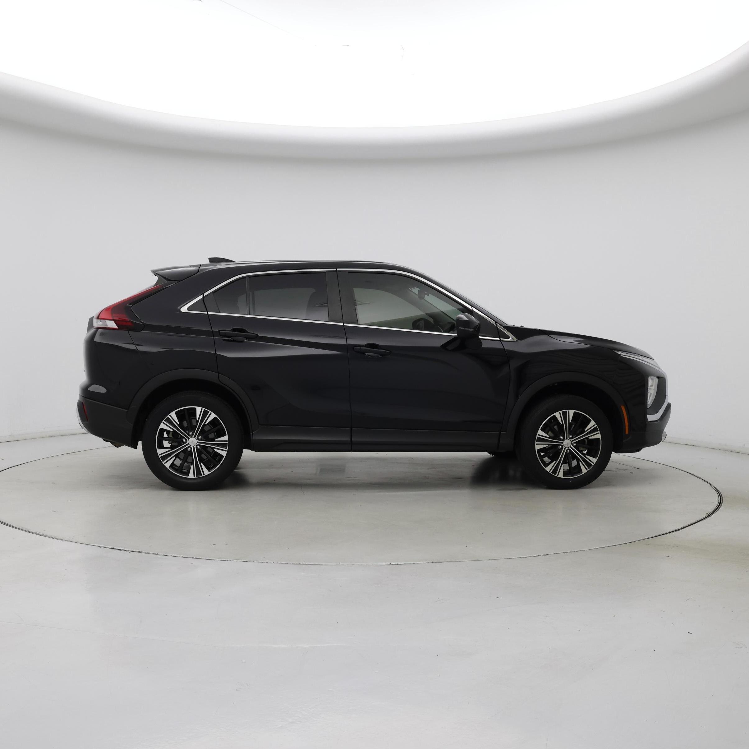 Thumbnail: 2022 Mitsubishi Eclipse Cross - 7