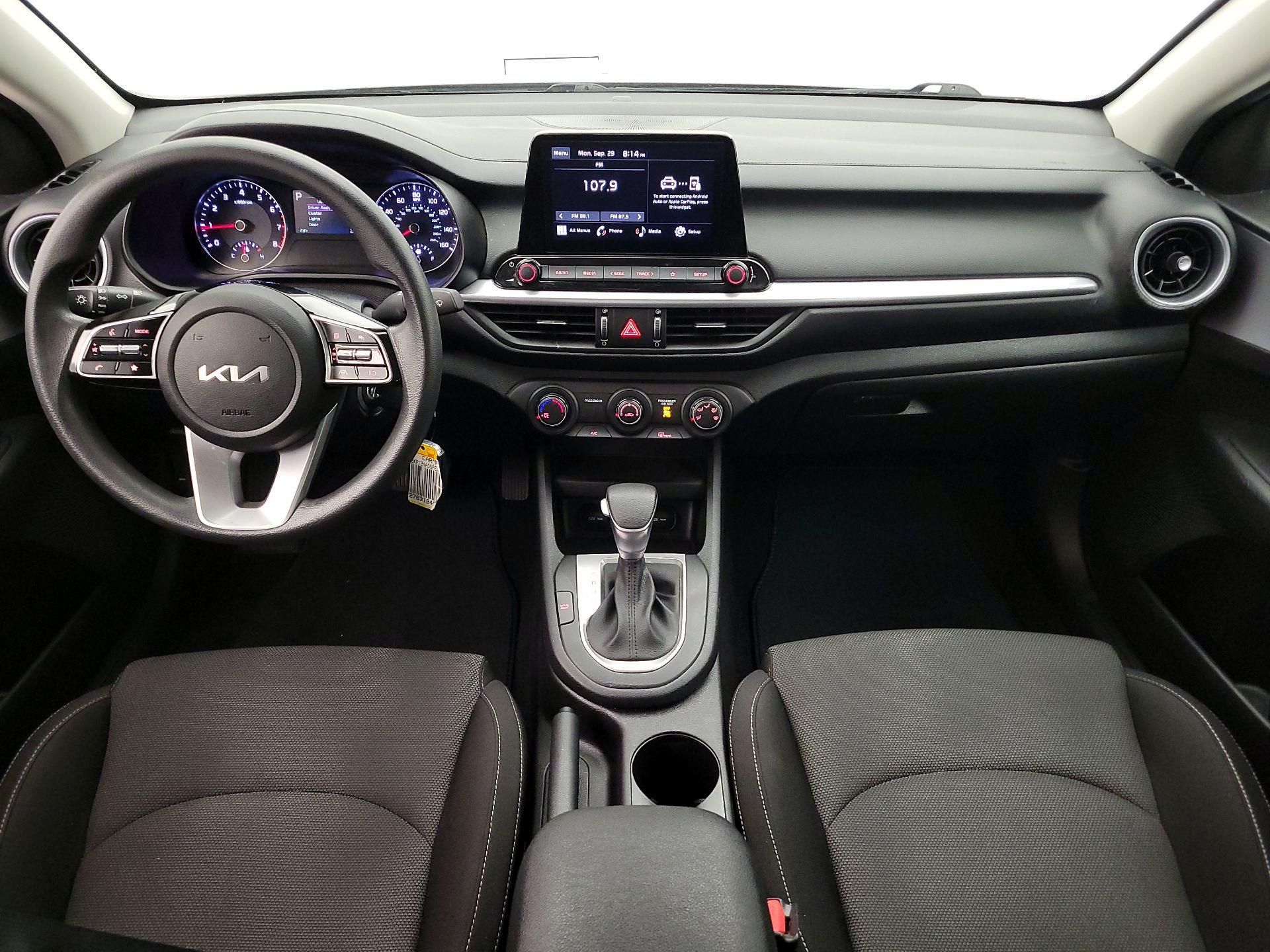Thumbnail: 2023 Kia Forte - 9