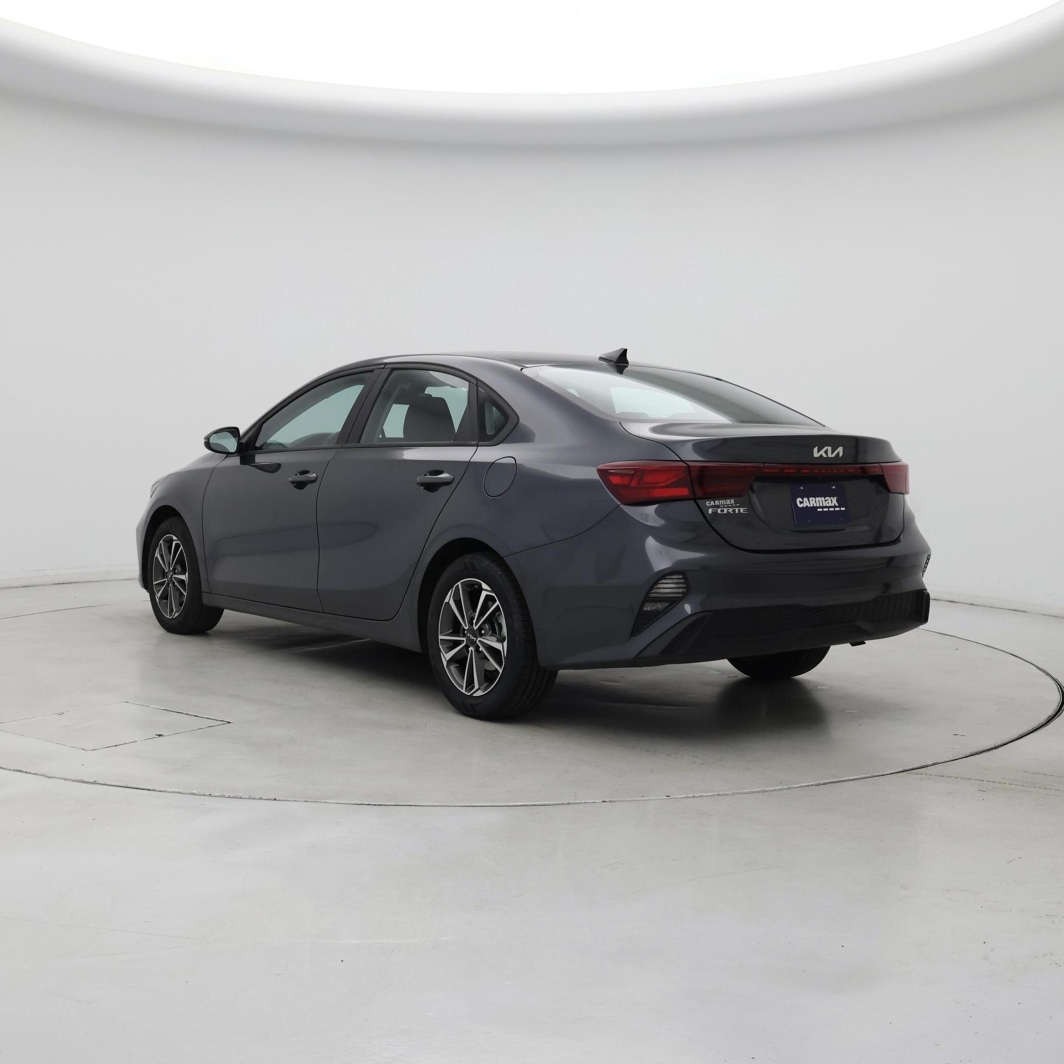 Thumbnail: 2023 Kia Forte - 2