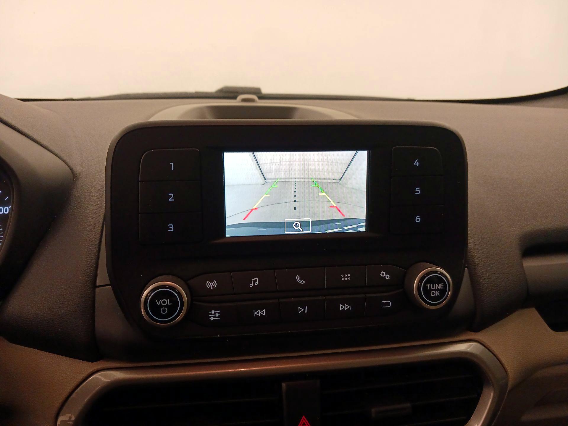 Thumbnail: 2021 Ford EcoSport - 15