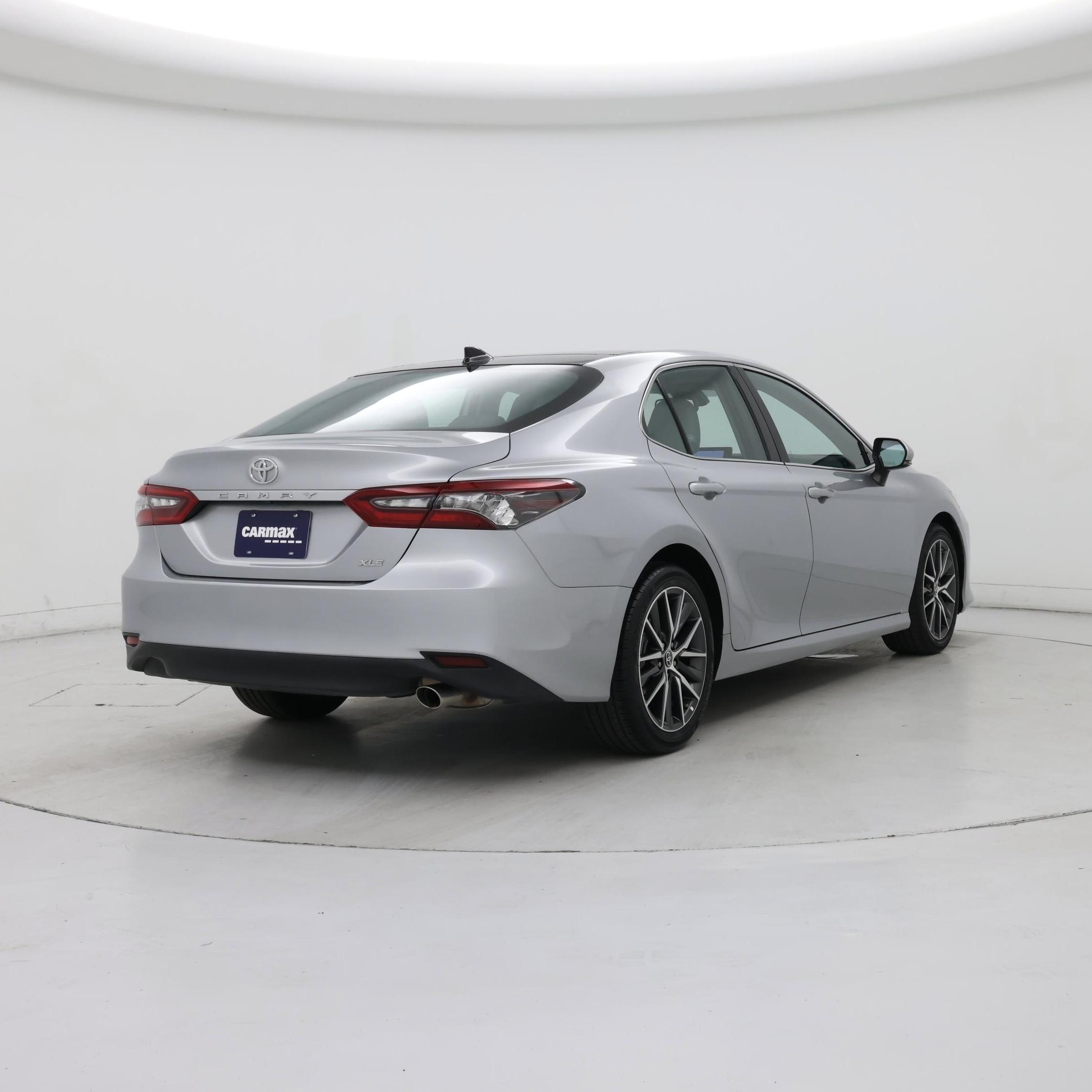 Thumbnail: 2021 Toyota Camry - 8