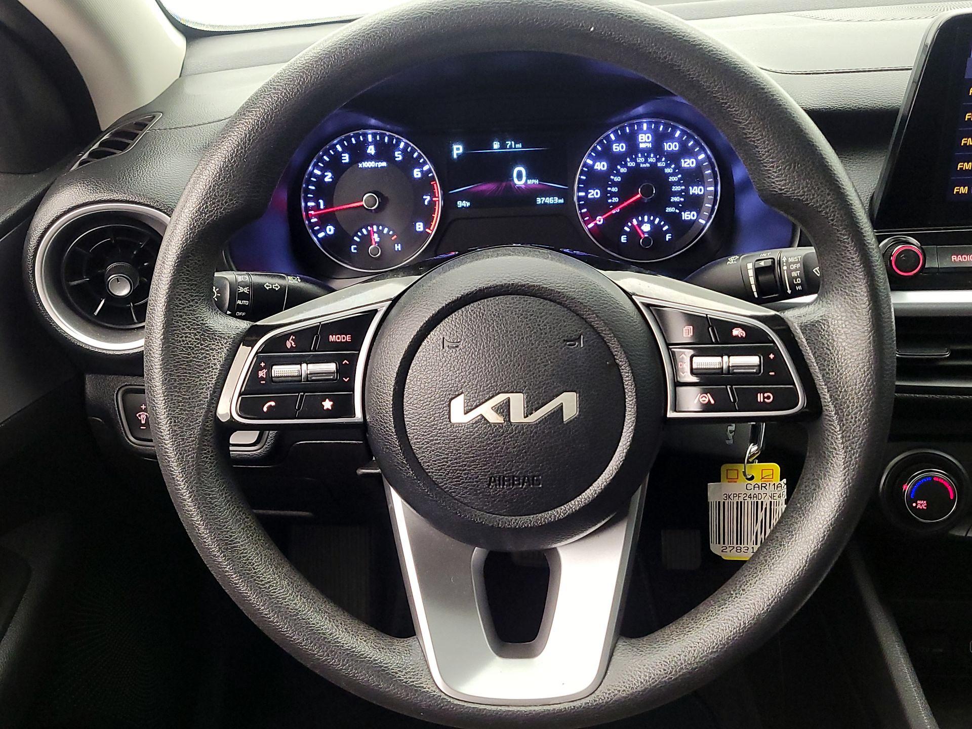 Thumbnail: 2022 Kia Forte - 10