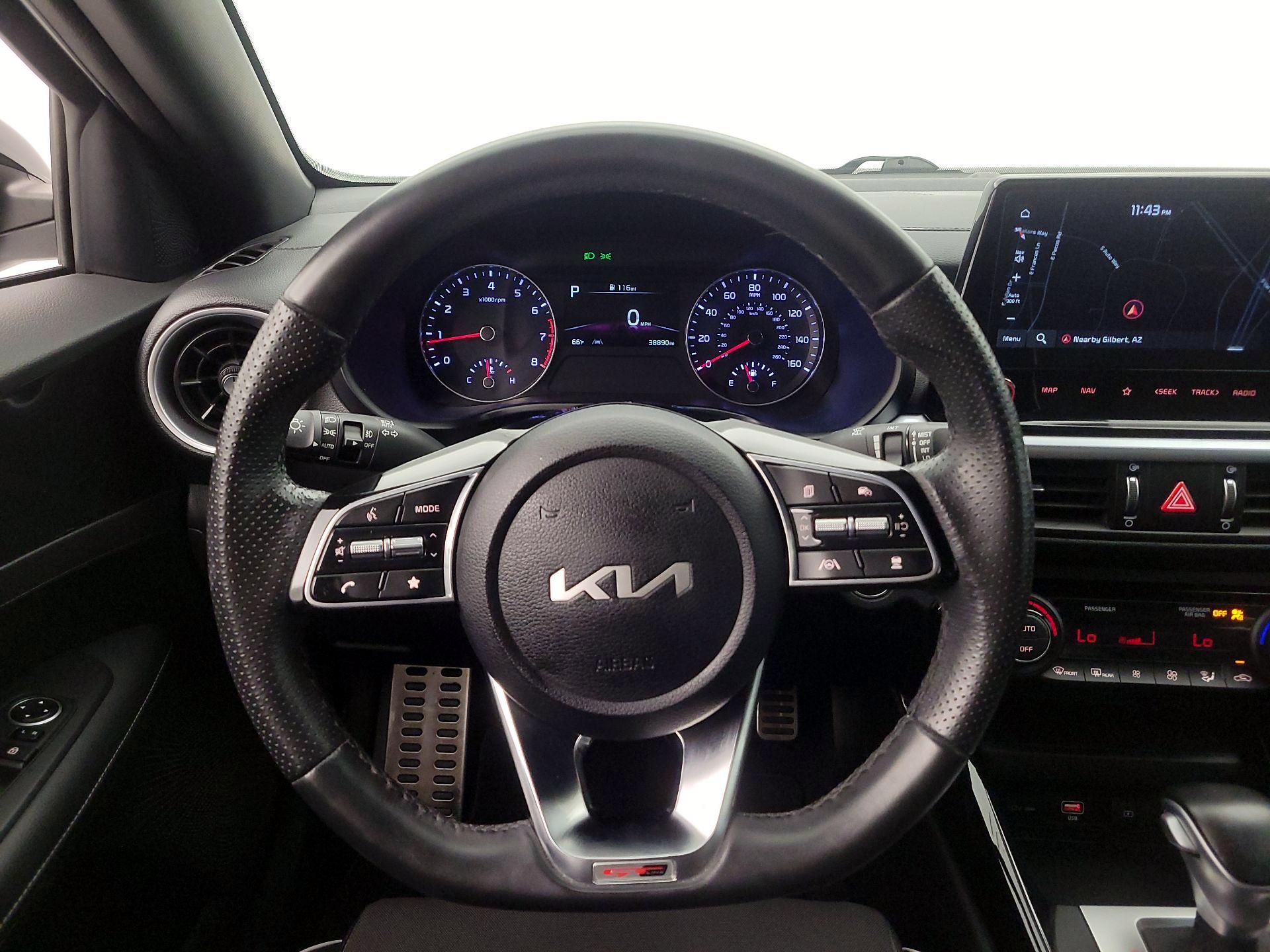 Thumbnail: 2023 Kia Forte - 10
