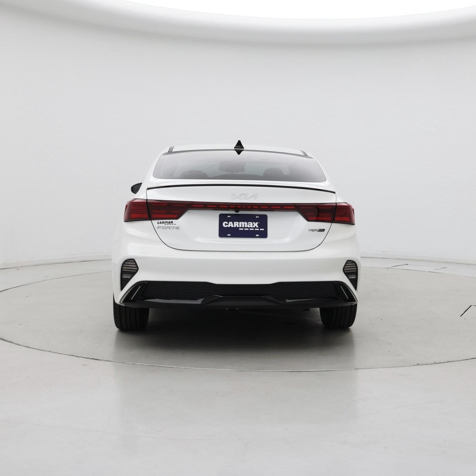 Thumbnail: 2023 Kia Forte - 6