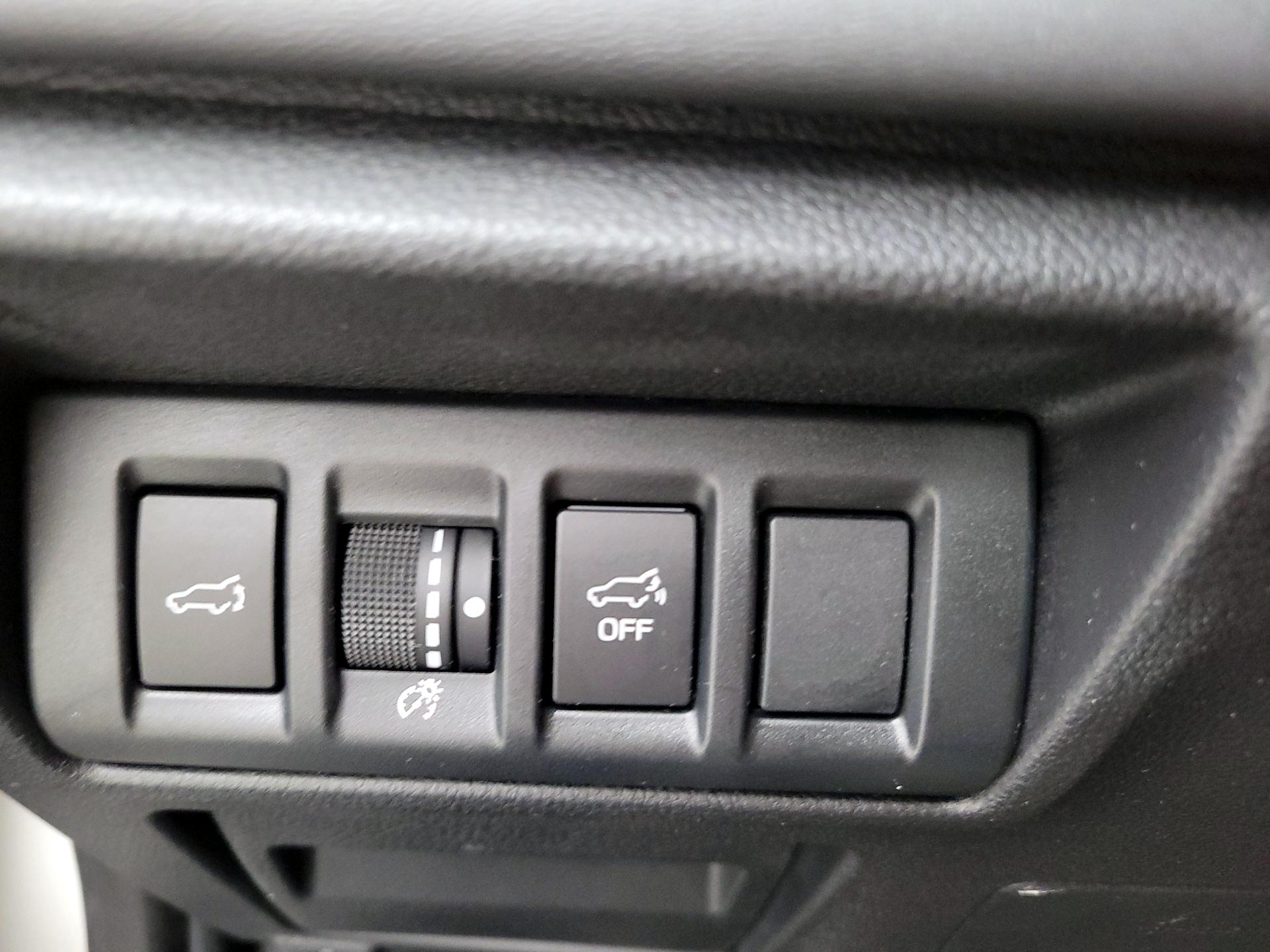 Thumbnail: 2020 Subaru Outback - 13