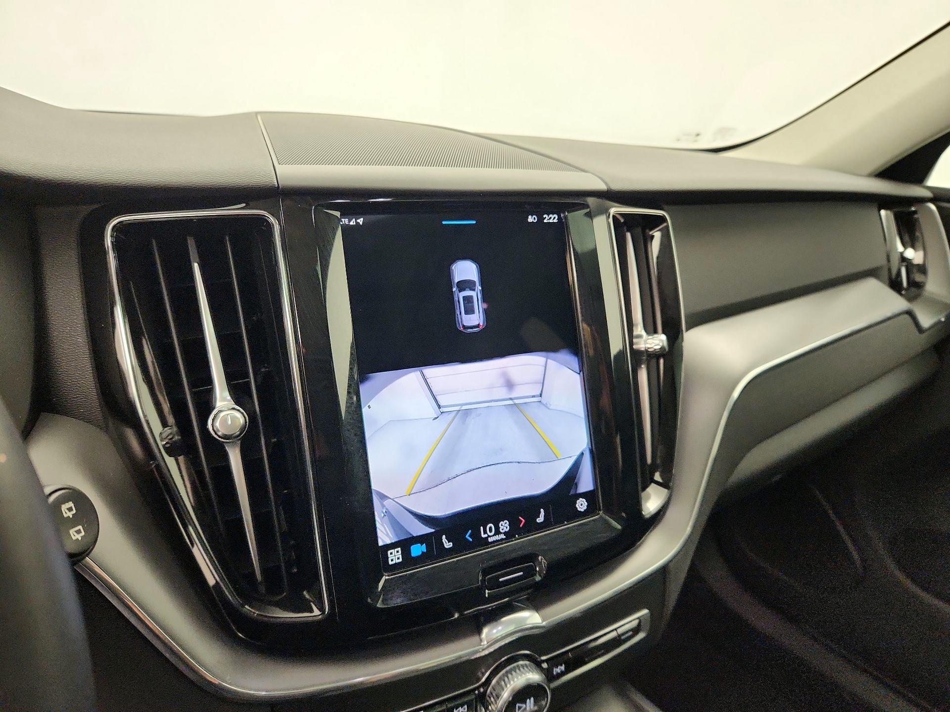 Thumbnail: 2024 Volvo XC60 - 15