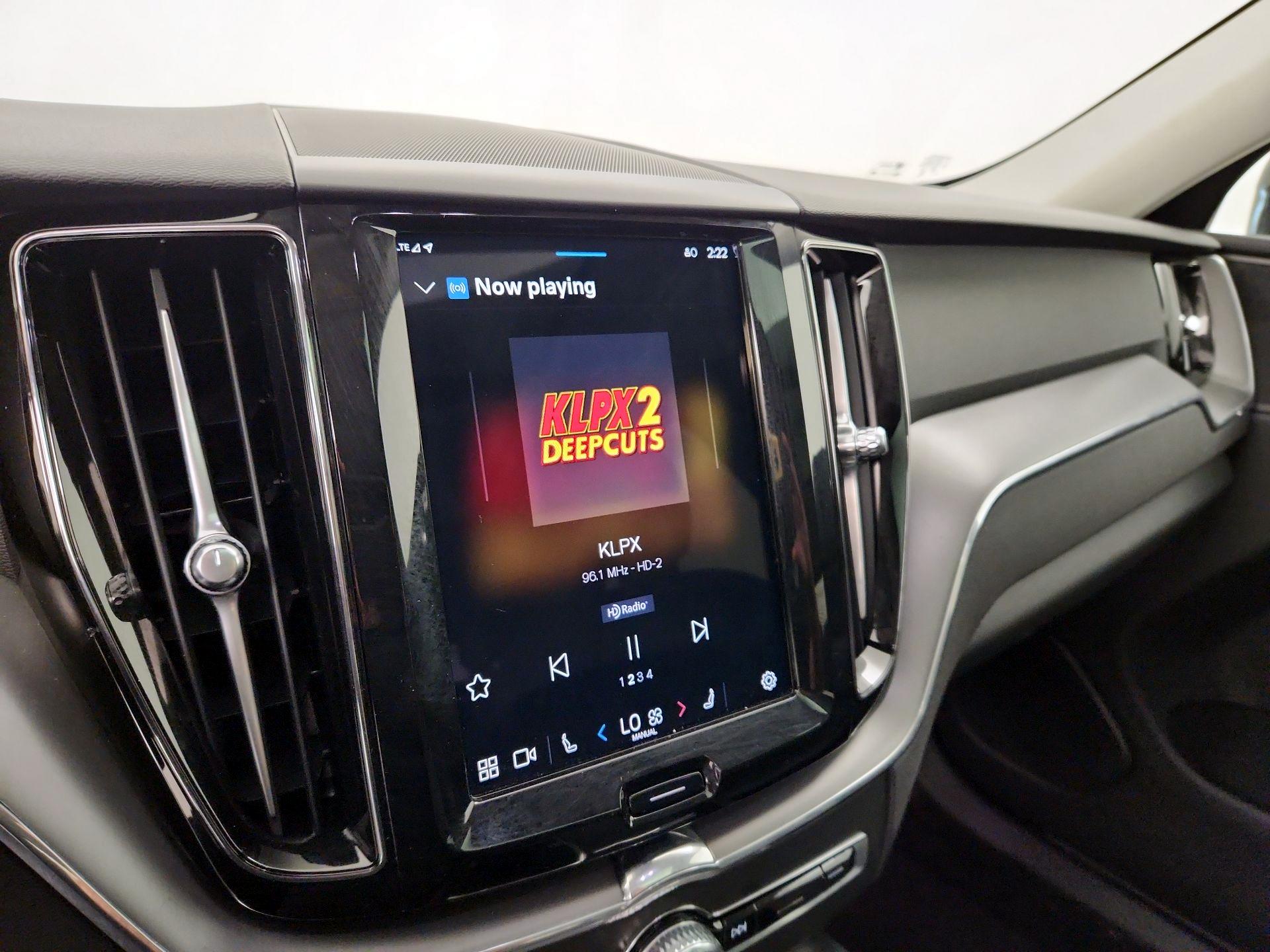 Thumbnail: 2024 Volvo XC60 - 16