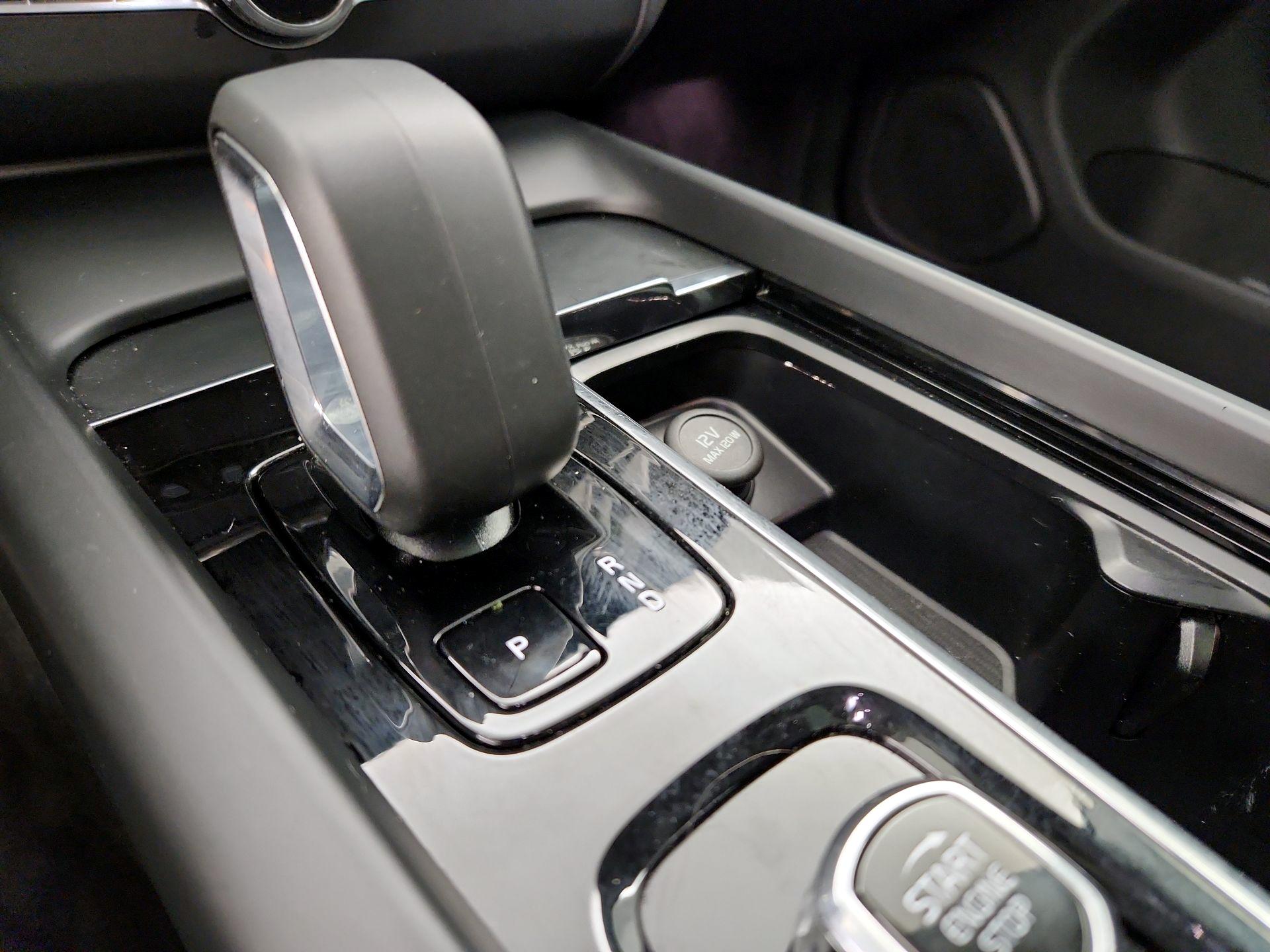 Thumbnail: 2024 Volvo XC60 - 18