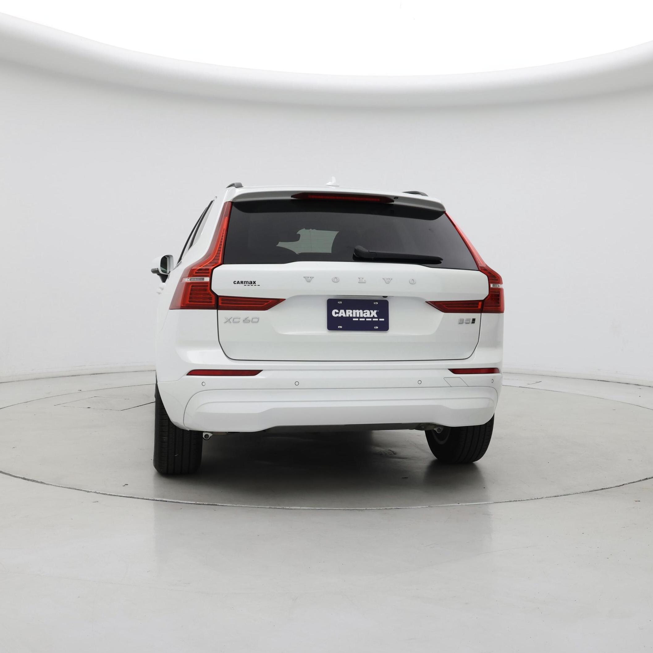 Thumbnail: 2022 Volvo XC60 - 6