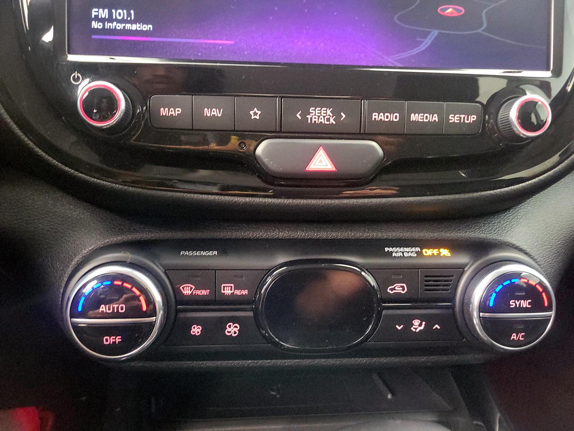 Thumbnail: 2022 Kia Soul - 16
