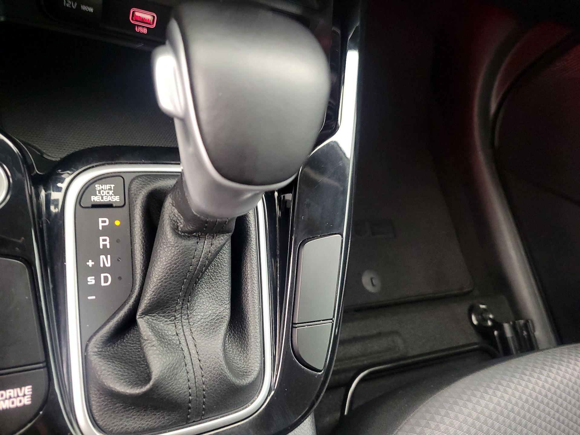Thumbnail: 2022 Kia Soul - 17