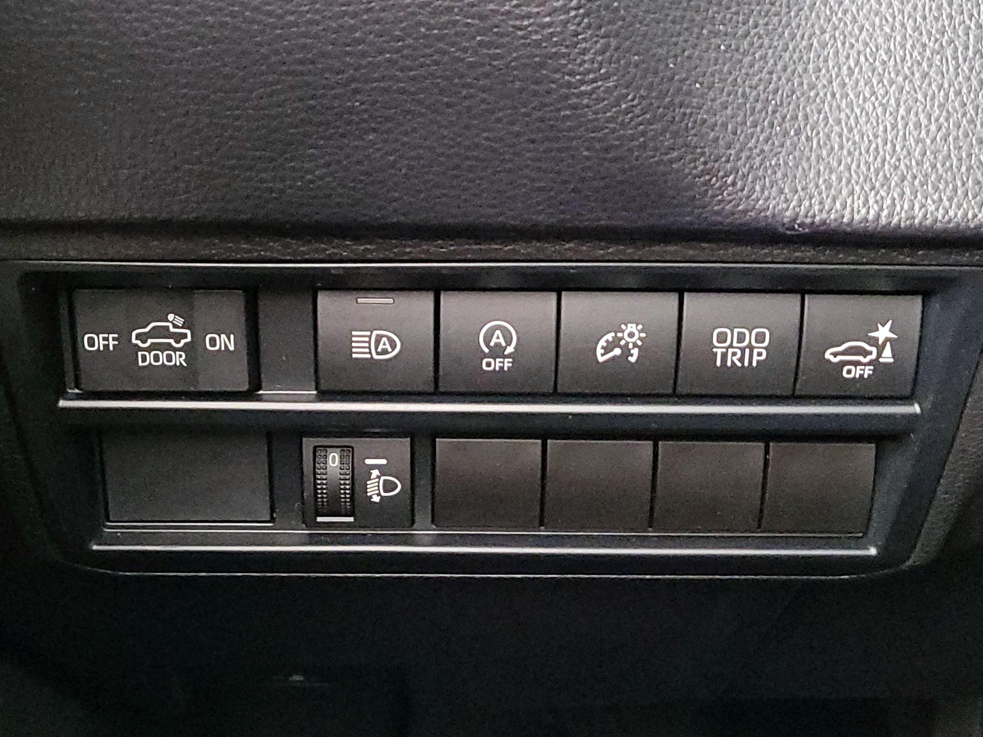 Thumbnail: 2024 Toyota Tundra - 13