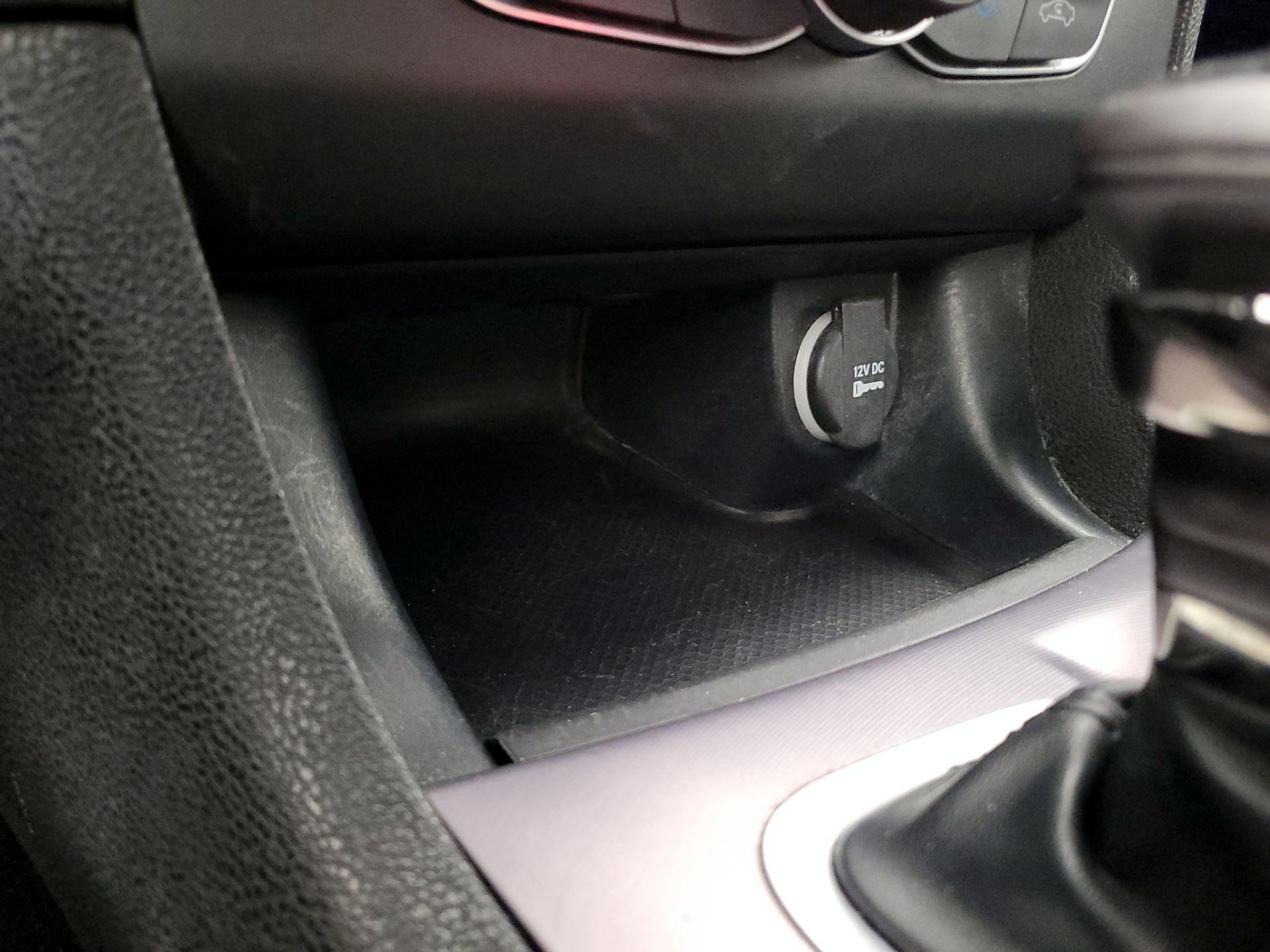 Thumbnail: 2021 Dodge Charger - 18