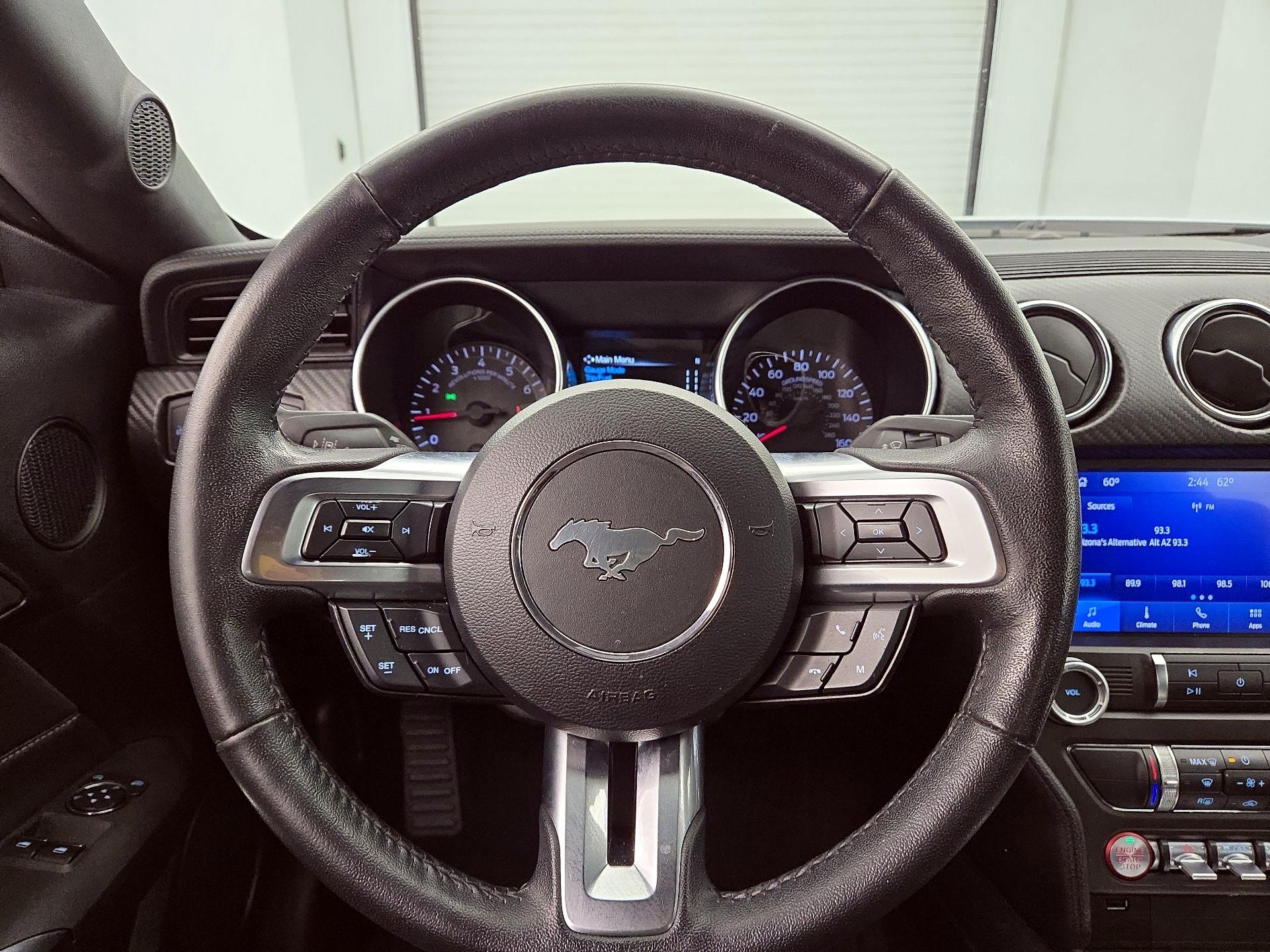 Thumbnail: 2022 Ford Mustang - 10