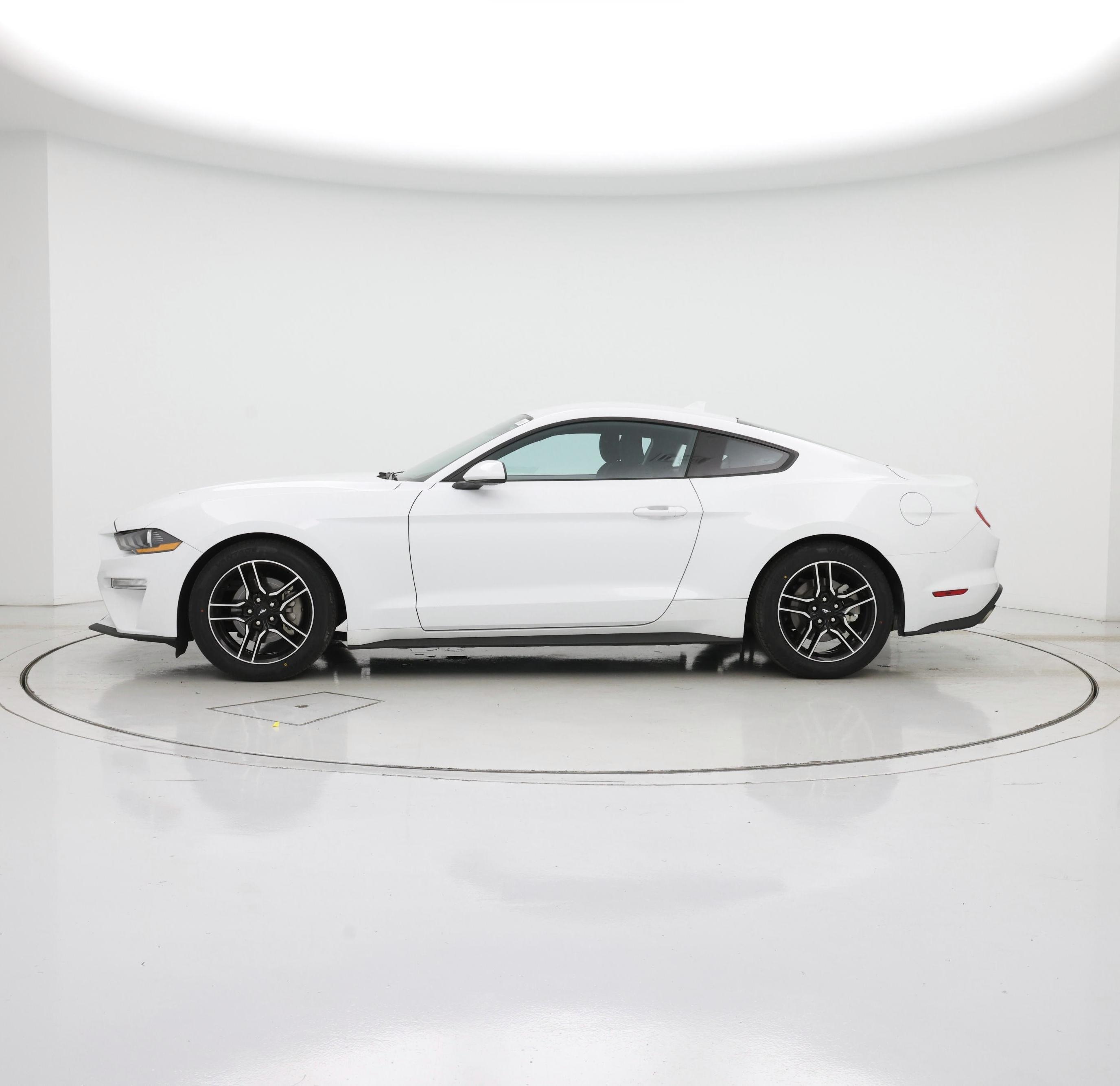 Thumbnail: 2022 Ford Mustang - 3