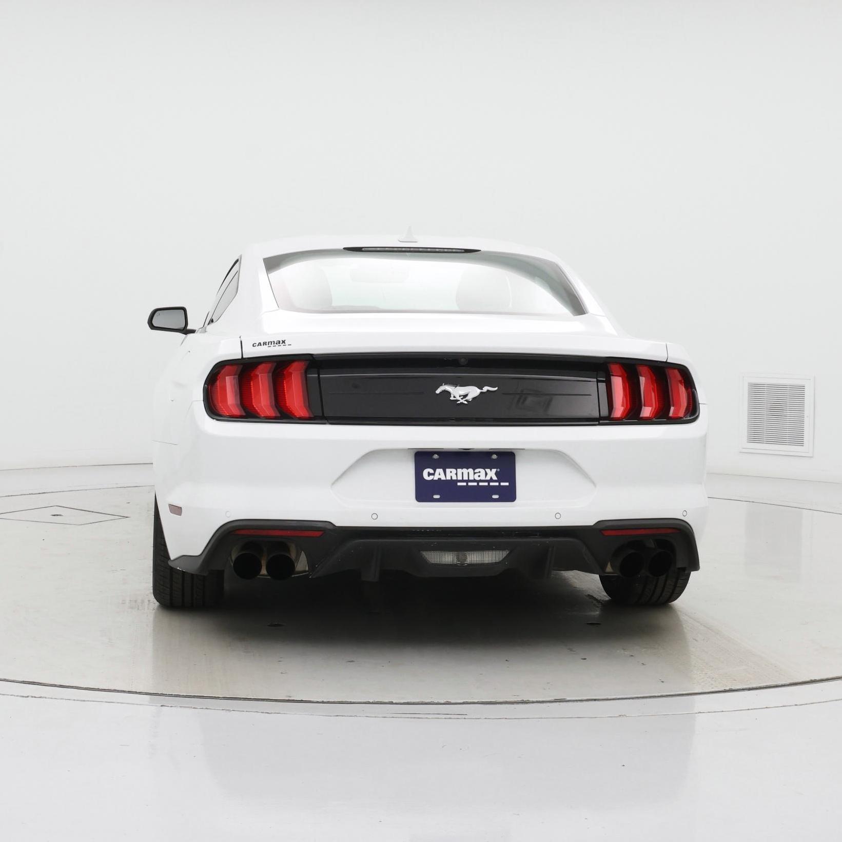 Thumbnail: 2022 Ford Mustang - 6
