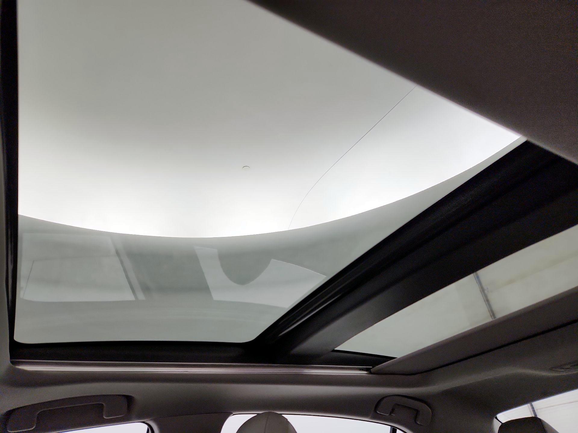 Thumbnail: 2020 Toyota Camry - 19