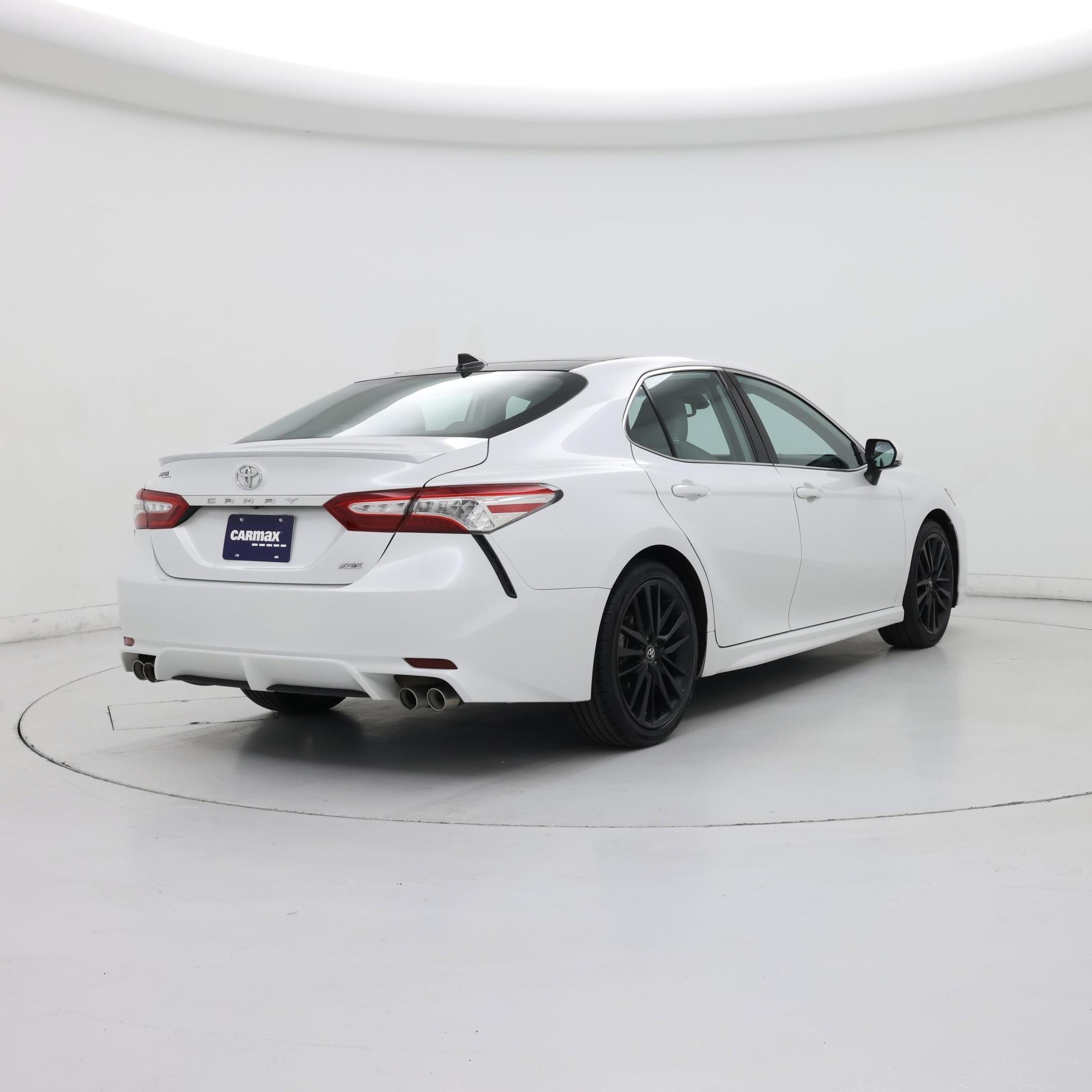 Thumbnail: 2020 Toyota Camry - 8