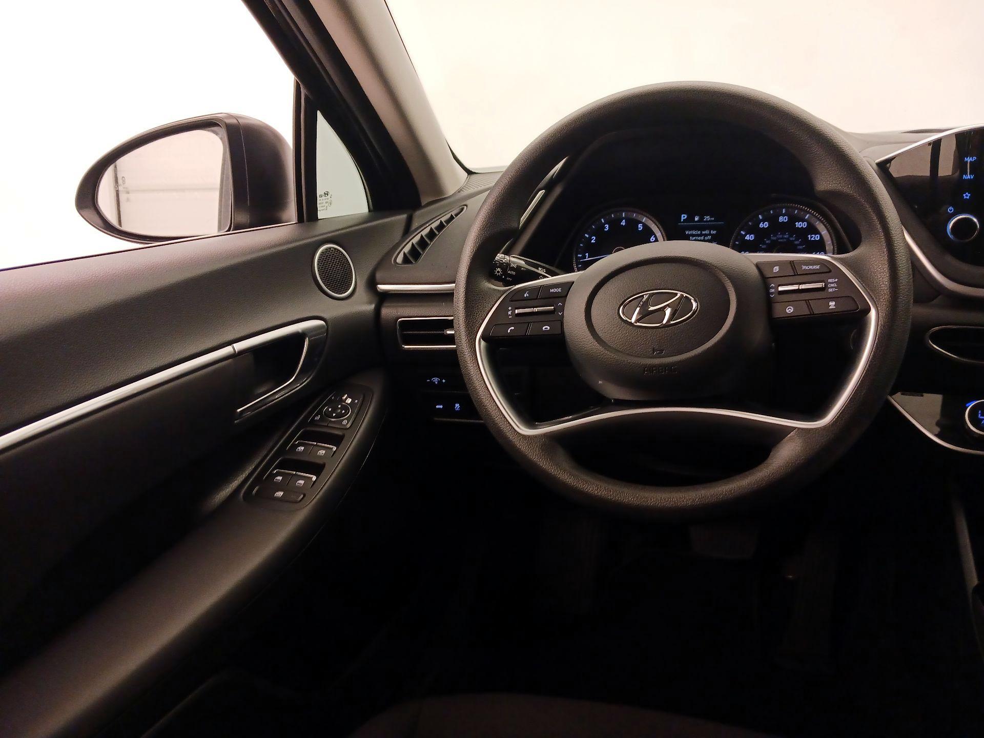 Thumbnail: 2023 Hyundai Sonata - 10