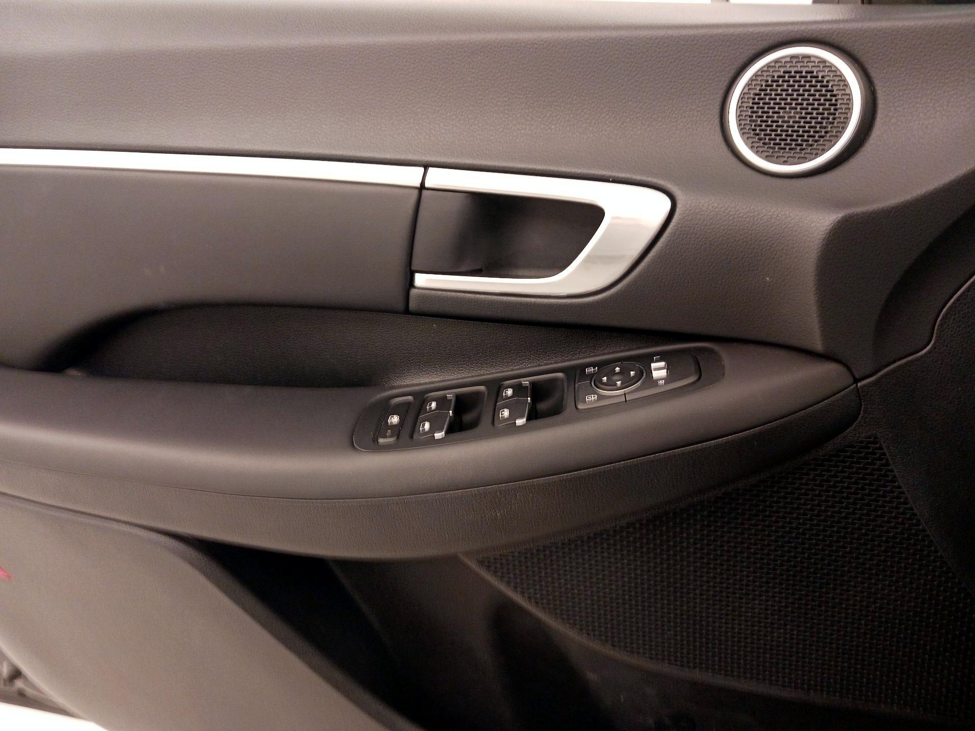 Thumbnail: 2023 Hyundai Sonata - 12